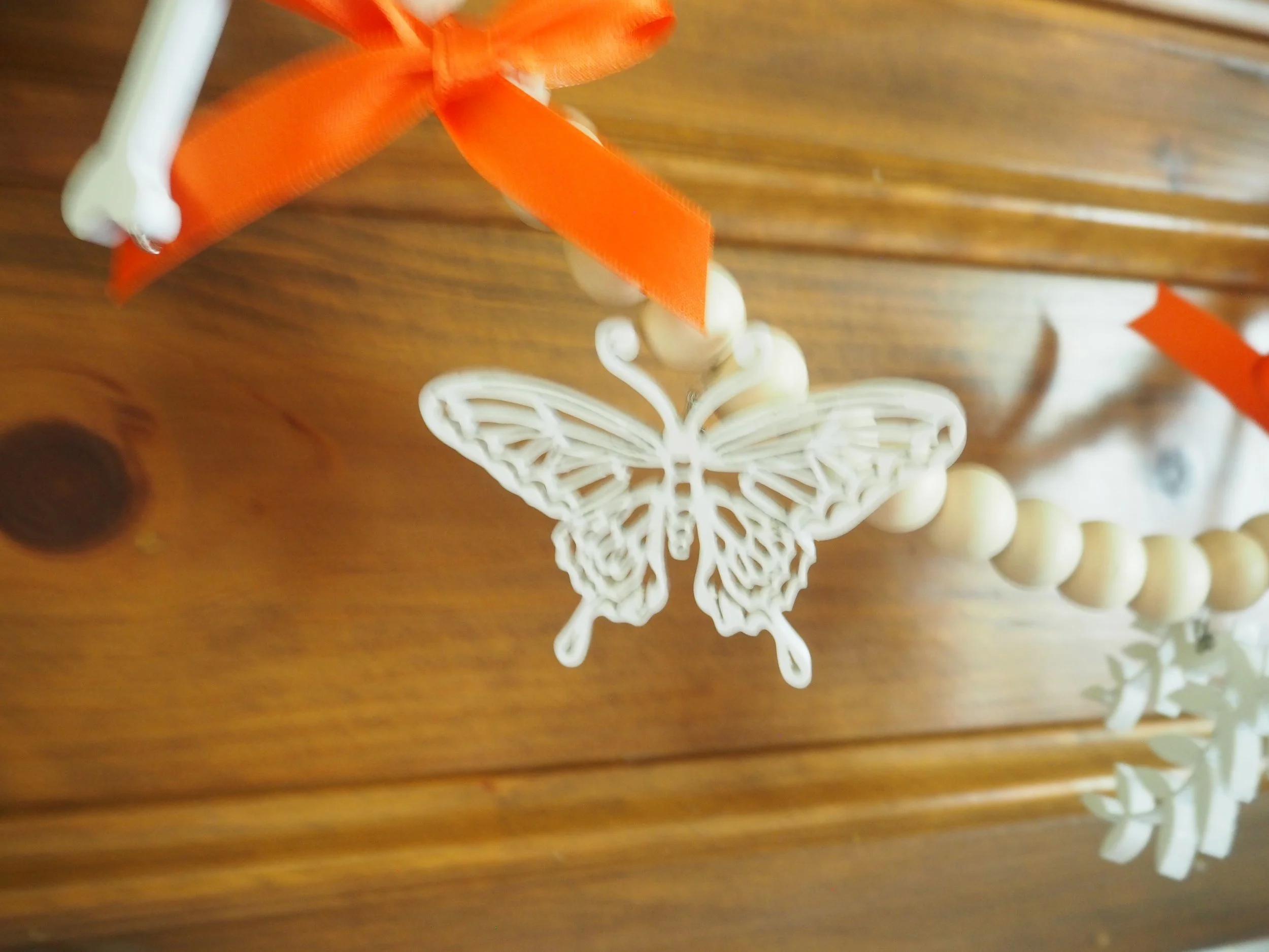 Halloween Garland Pieces060293.JPG