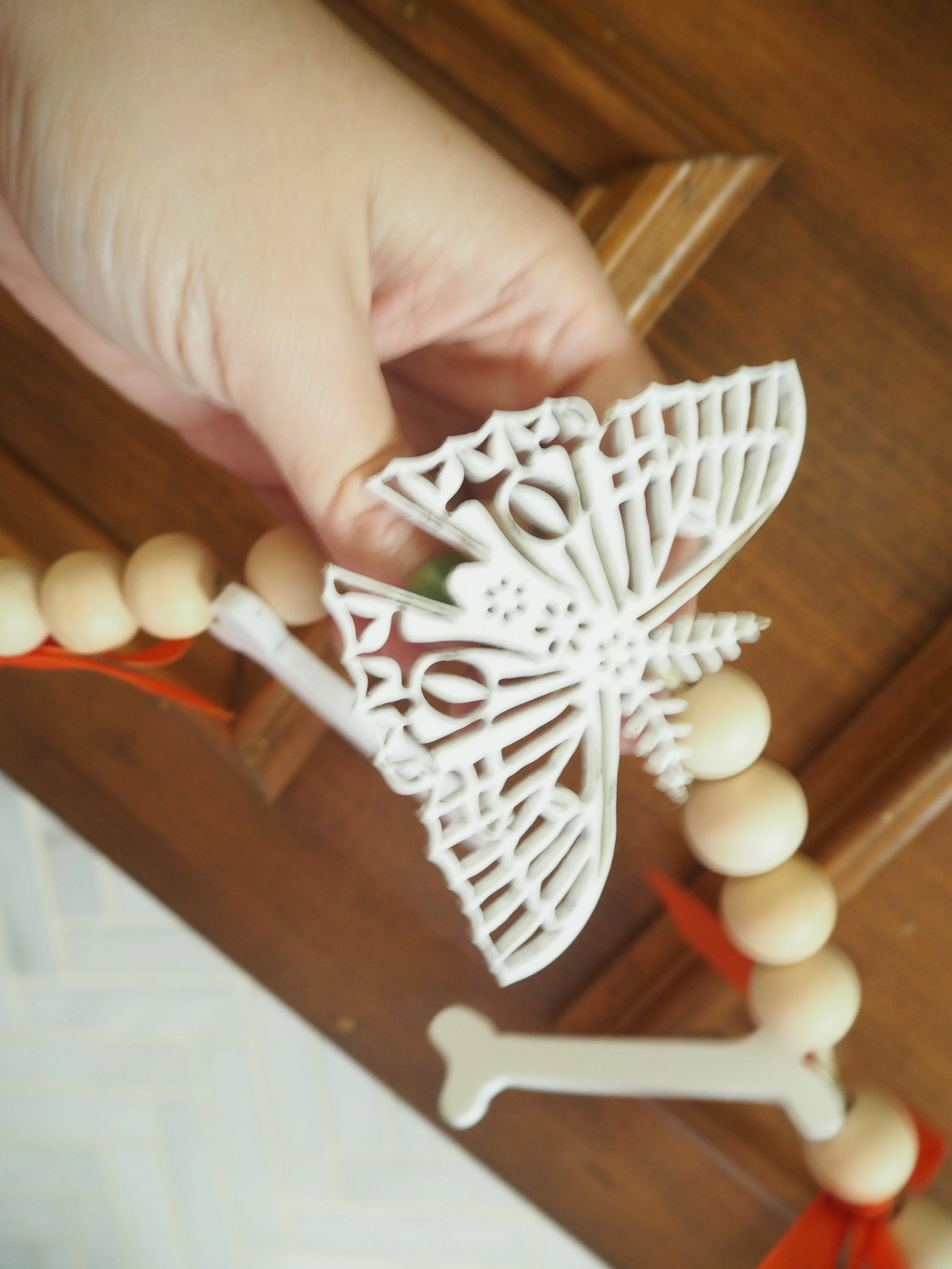 Halloween Garland Pieces060271.JPG