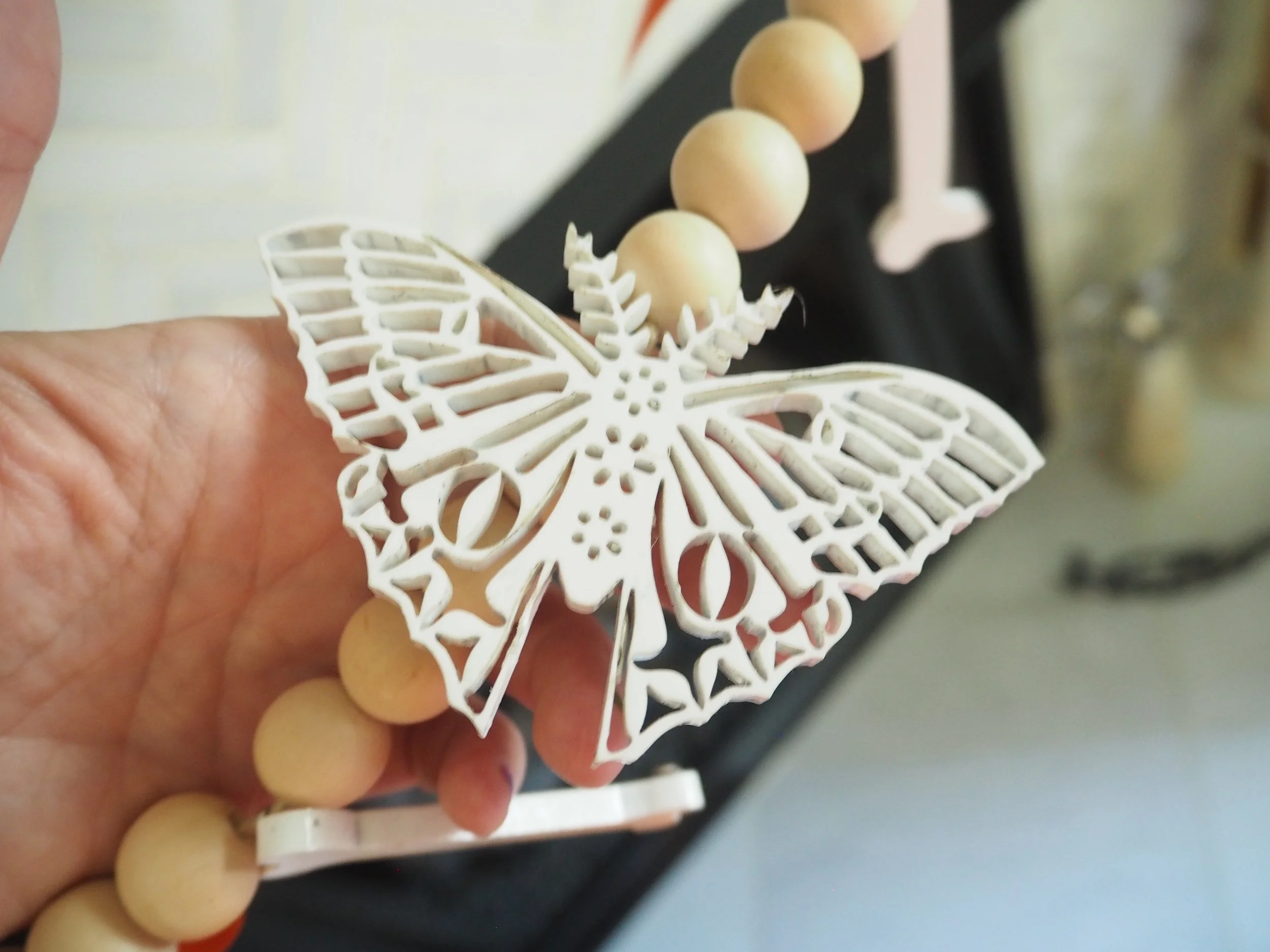 Halloween Garland Pieces060270.JPG