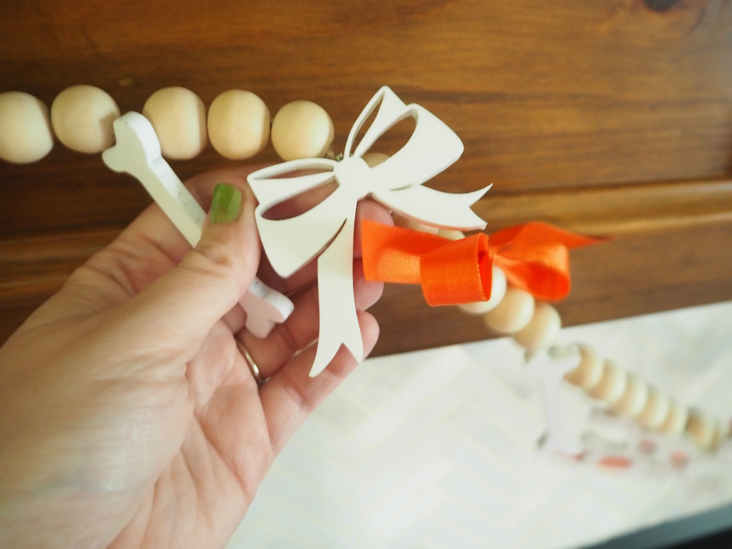Halloween Garland Pieces060268.JPG