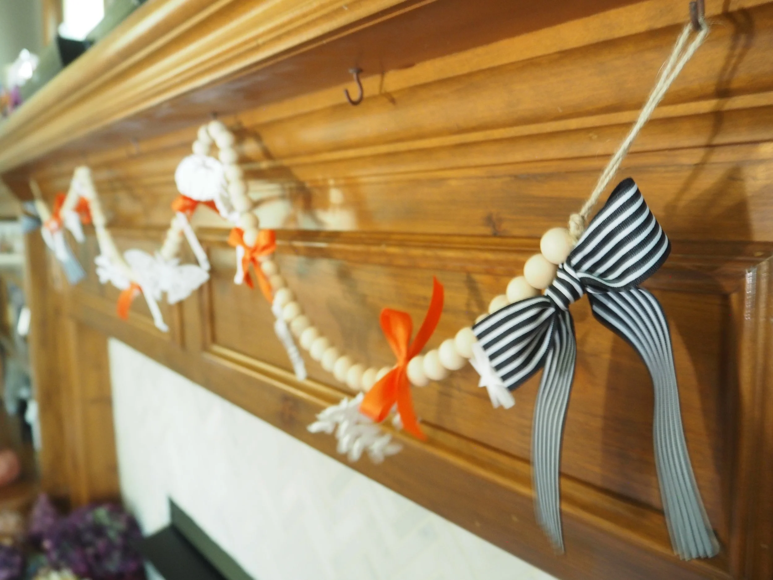 Halloween Garland Pieces060307.JPG