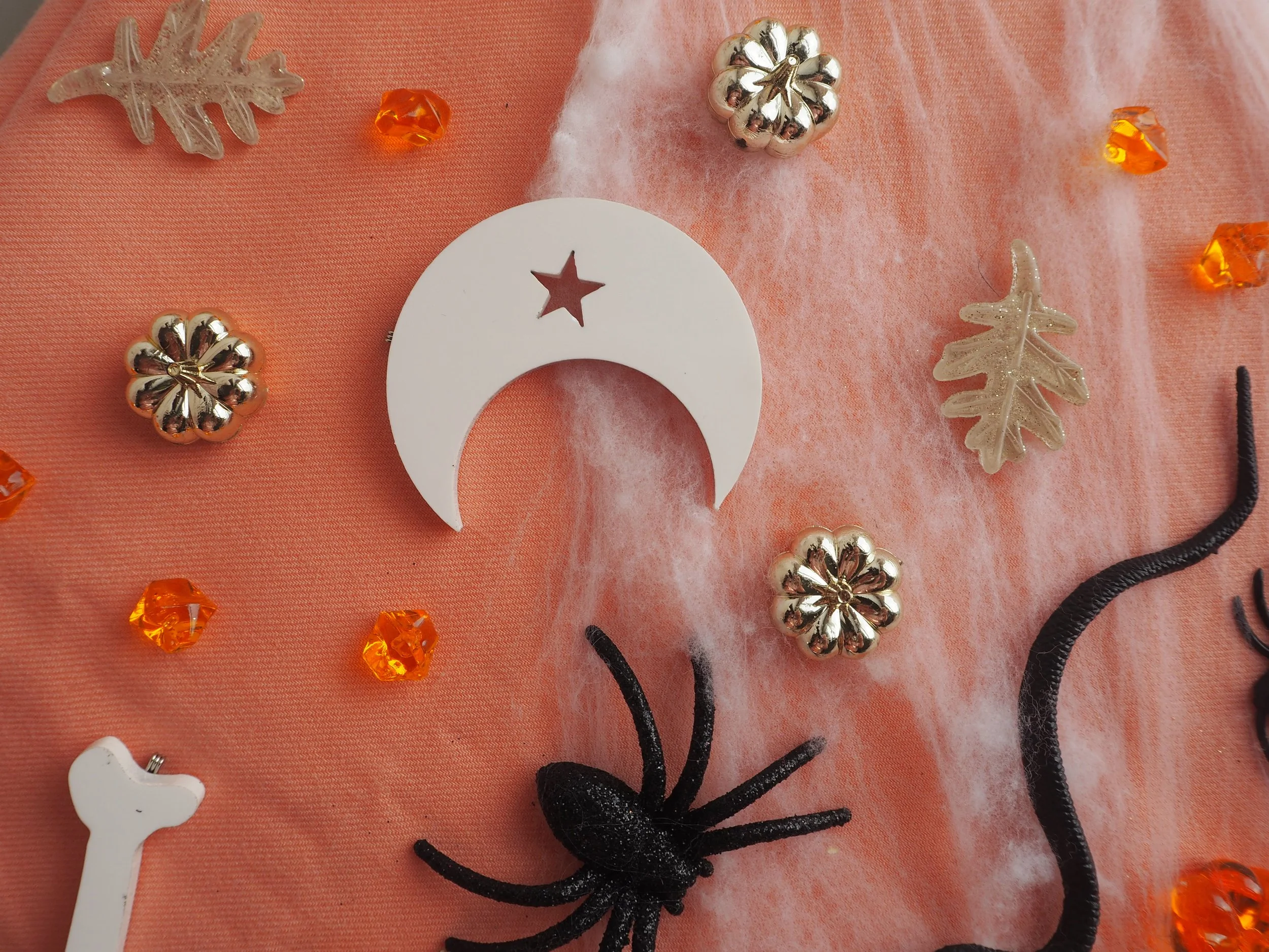 Halloween Garland Pieces050243.JPG