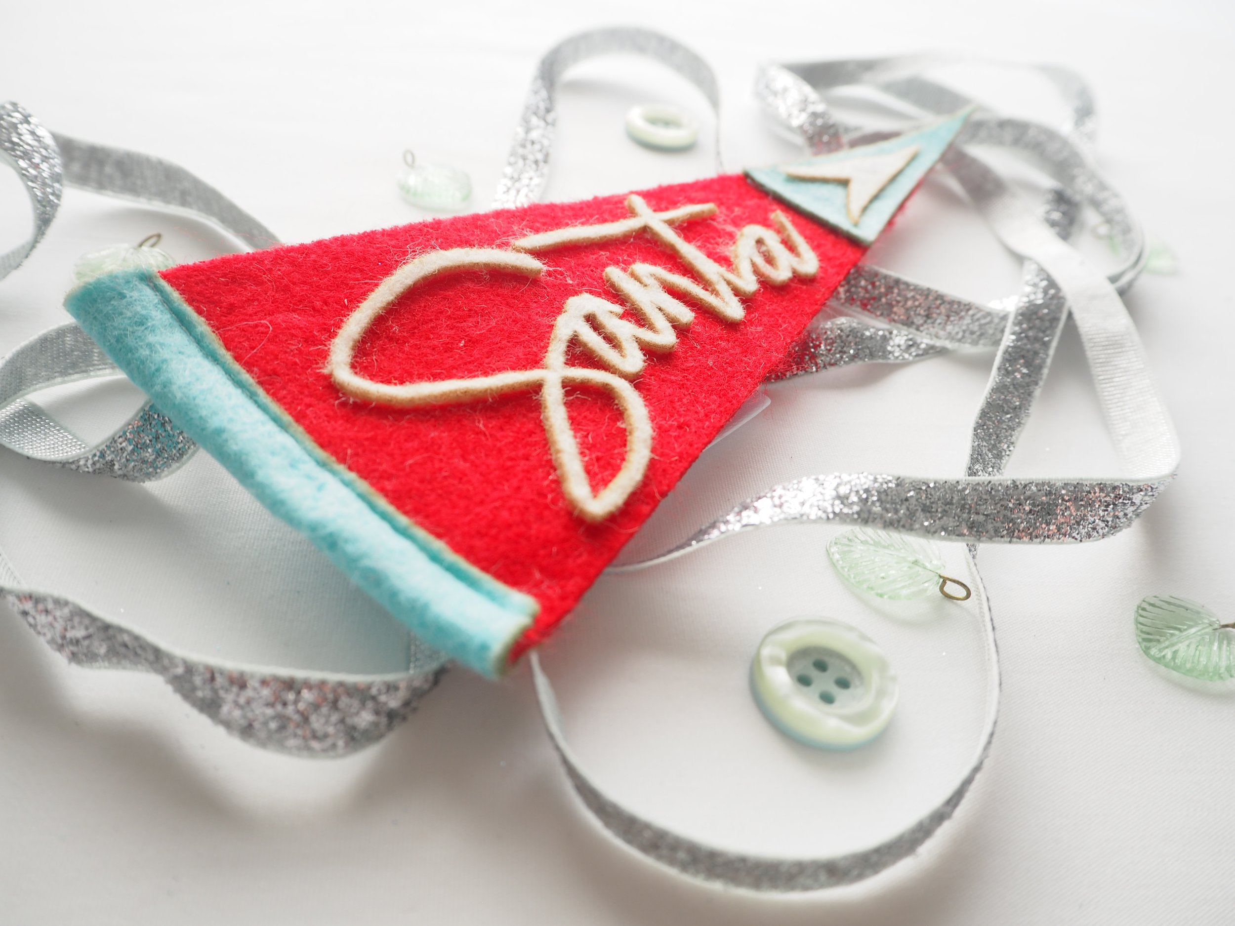 Mini Felt Pennants_290529.JPG