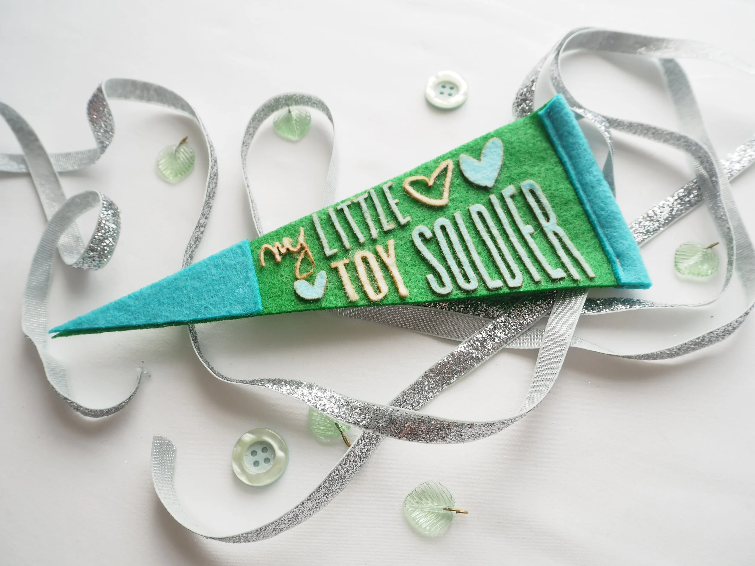 Mini Felt Pennants_290524.JPG