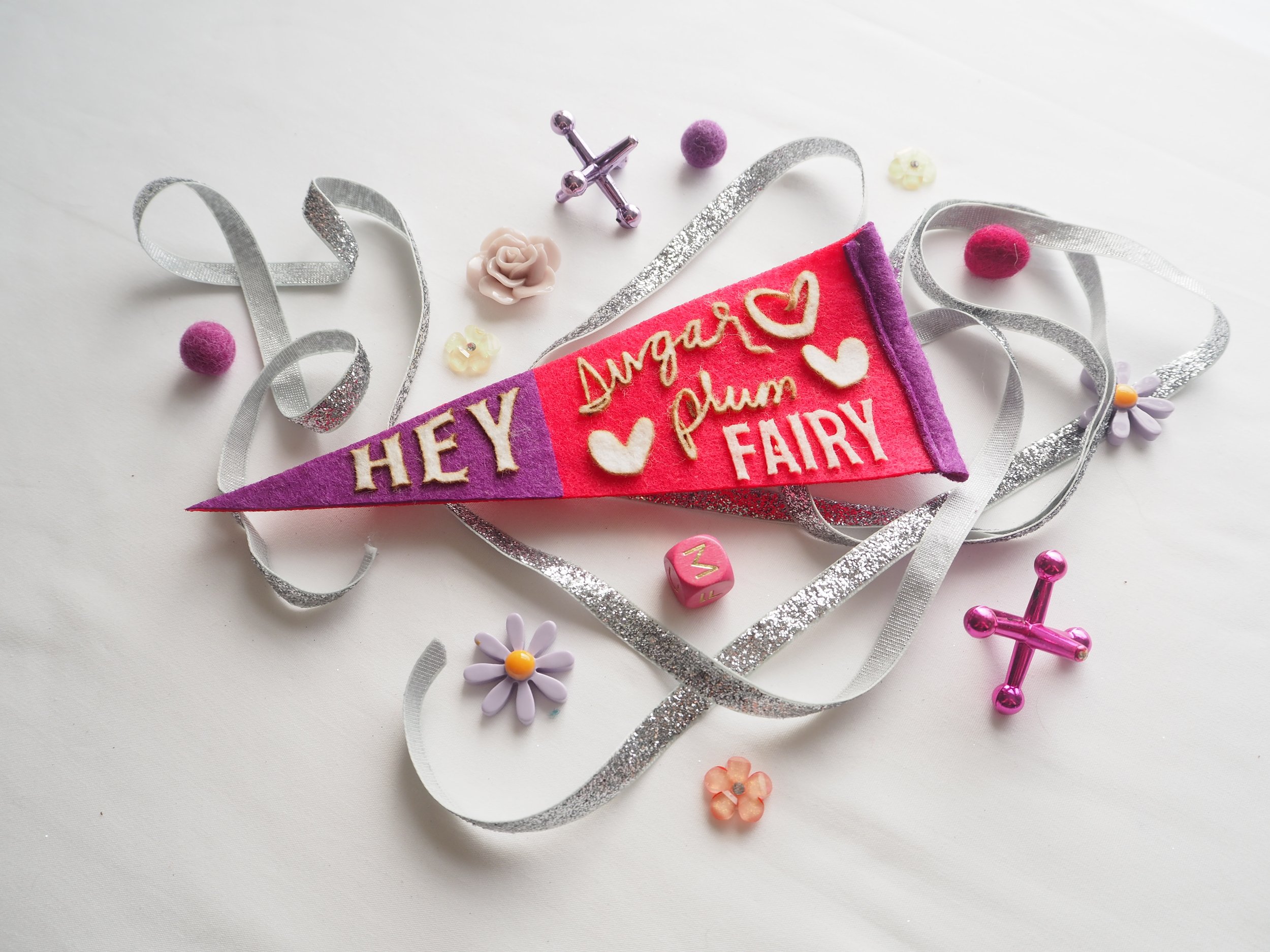 Mini Felt Pennants_290530.JPG
