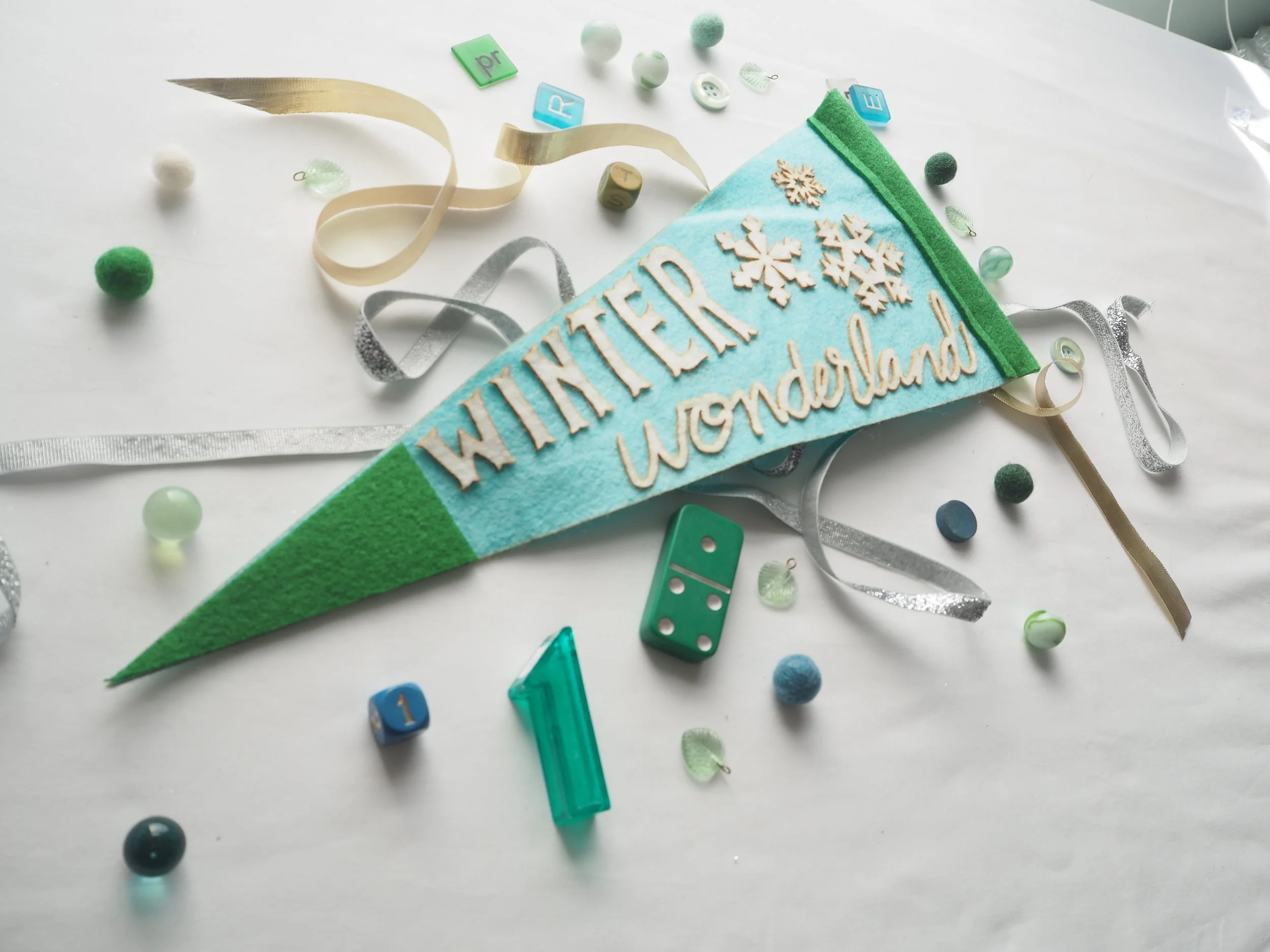 Felt Pennants_290568.JPG