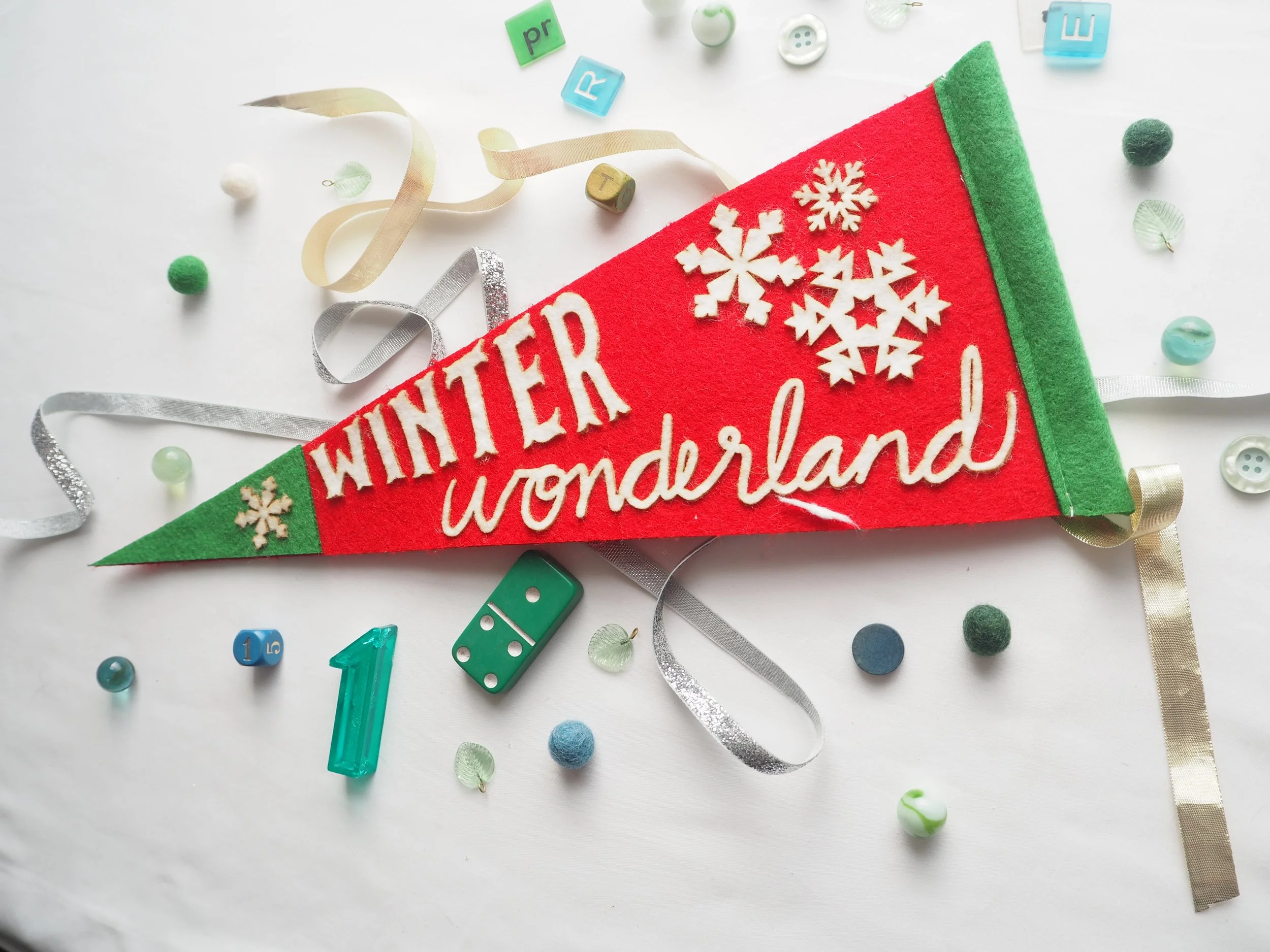 Felt Pennants_290565.JPG
