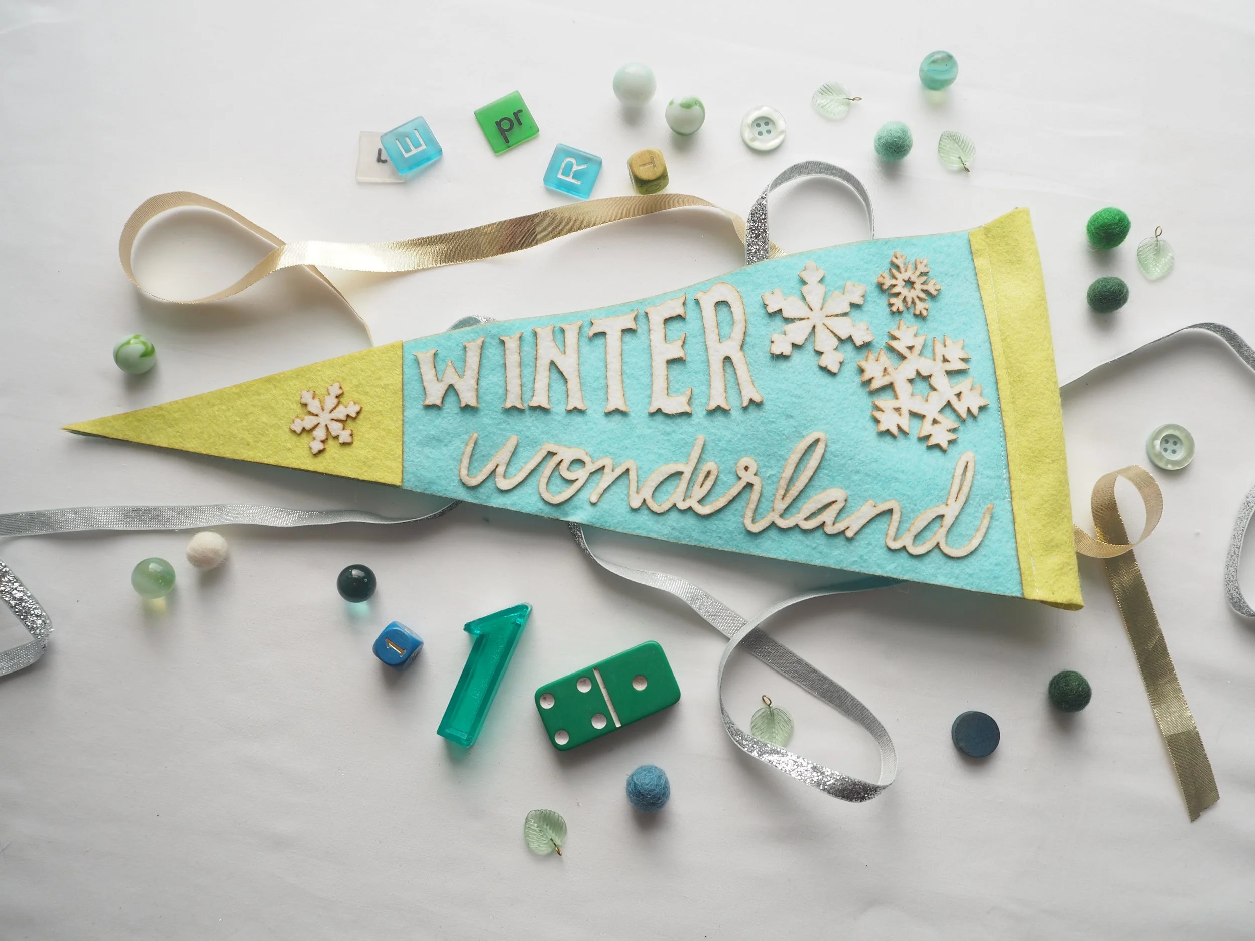 Felt Pennants_290553.JPG