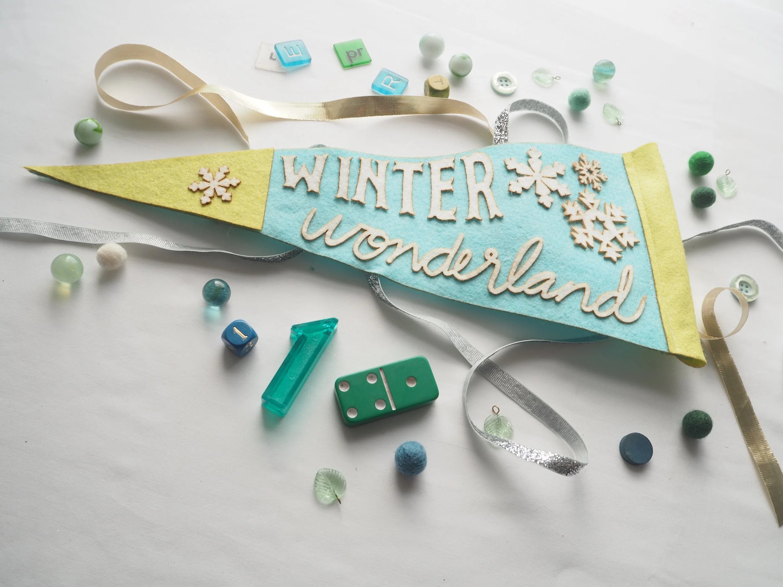 Felt Pennants_290554.JPG