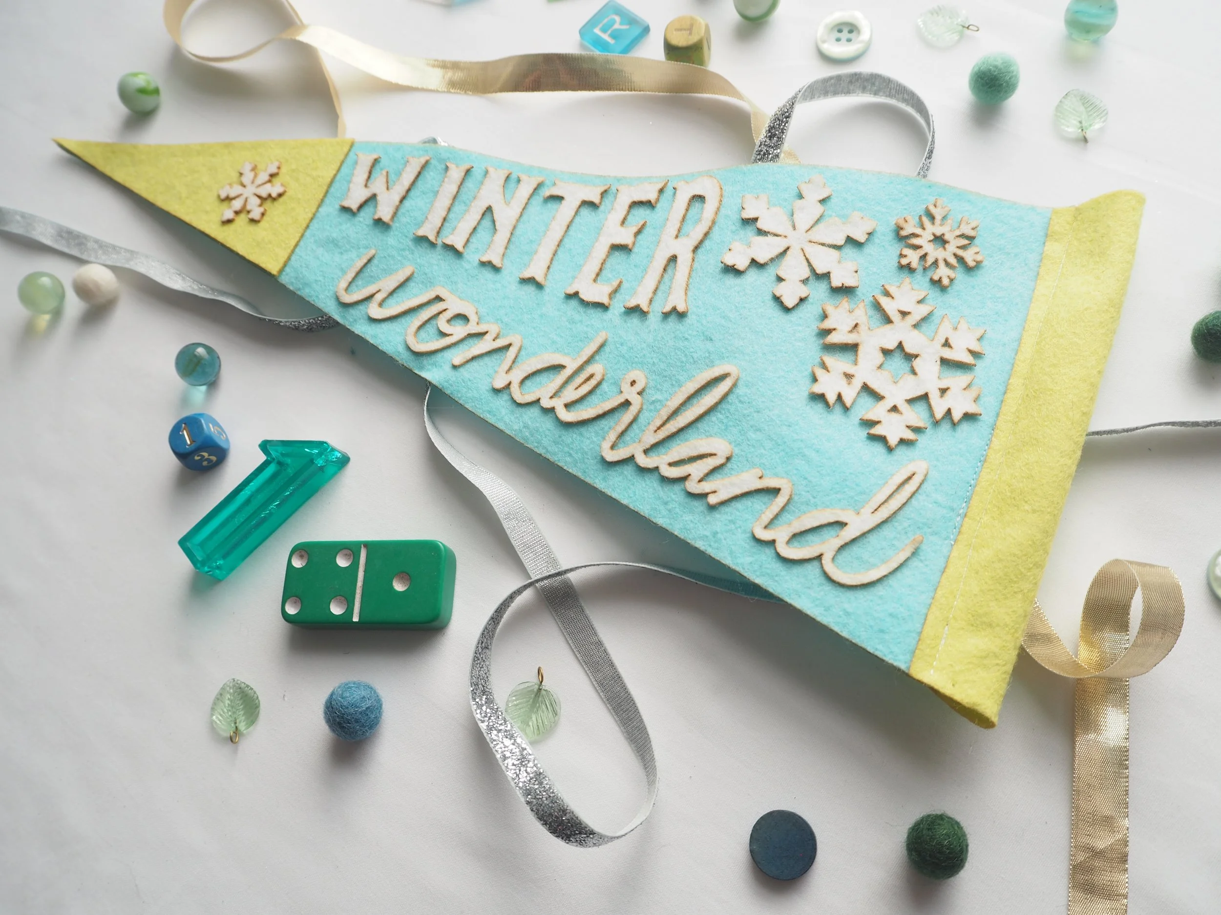 Felt Pennants_290555.JPG