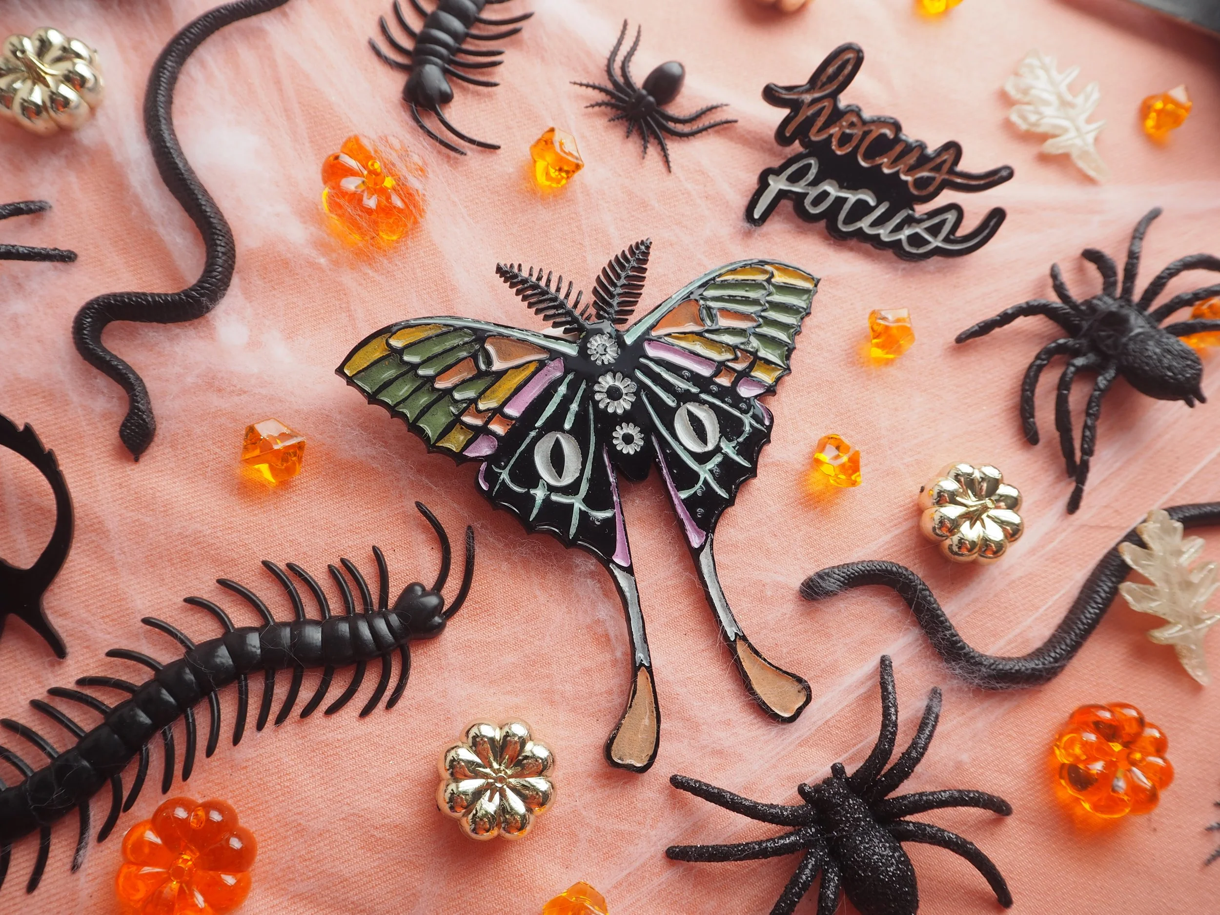 Halloween Pins050122.JPG