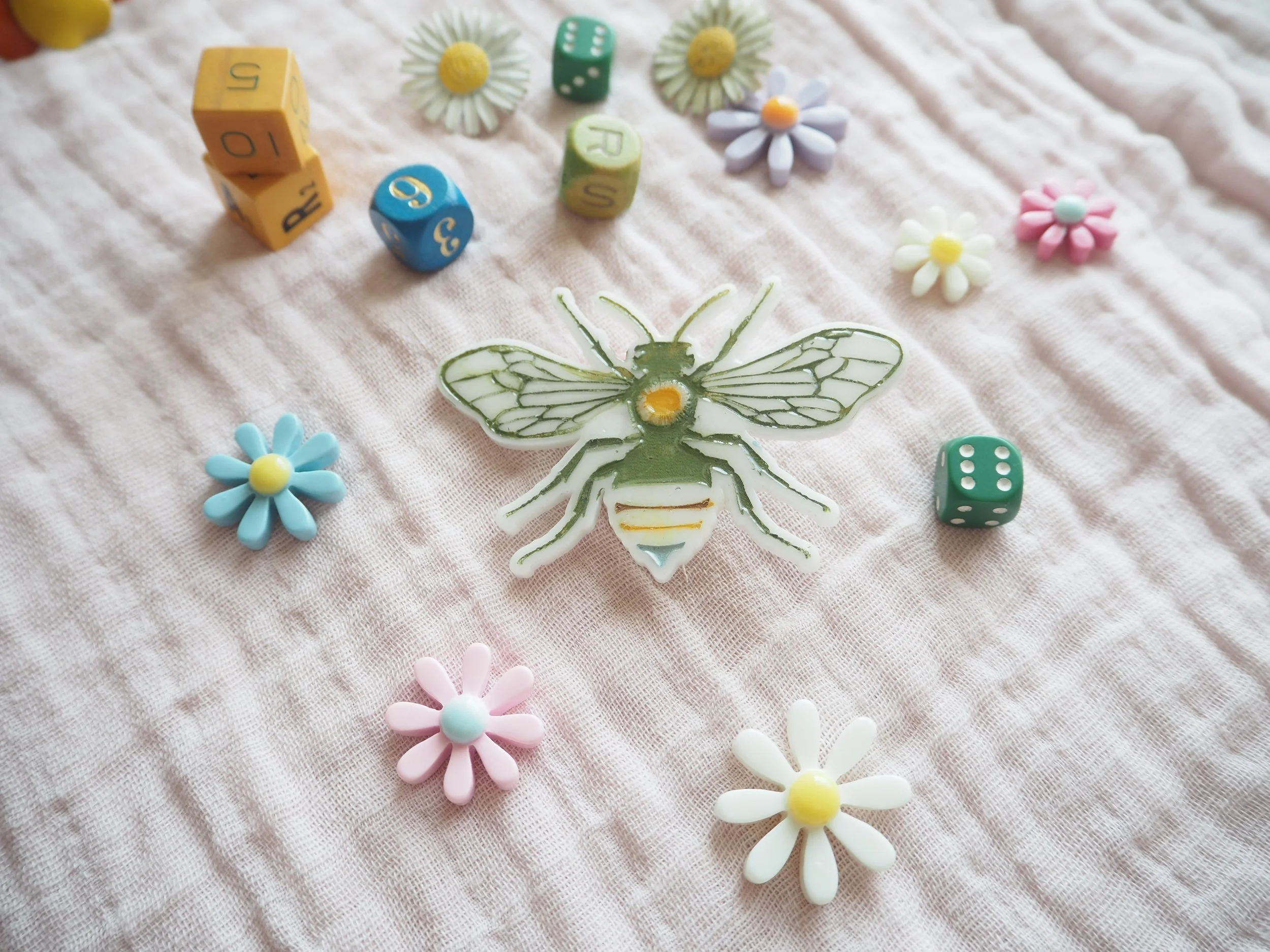 New Acrylic Broach Pins in the SHOP_090274.JPG