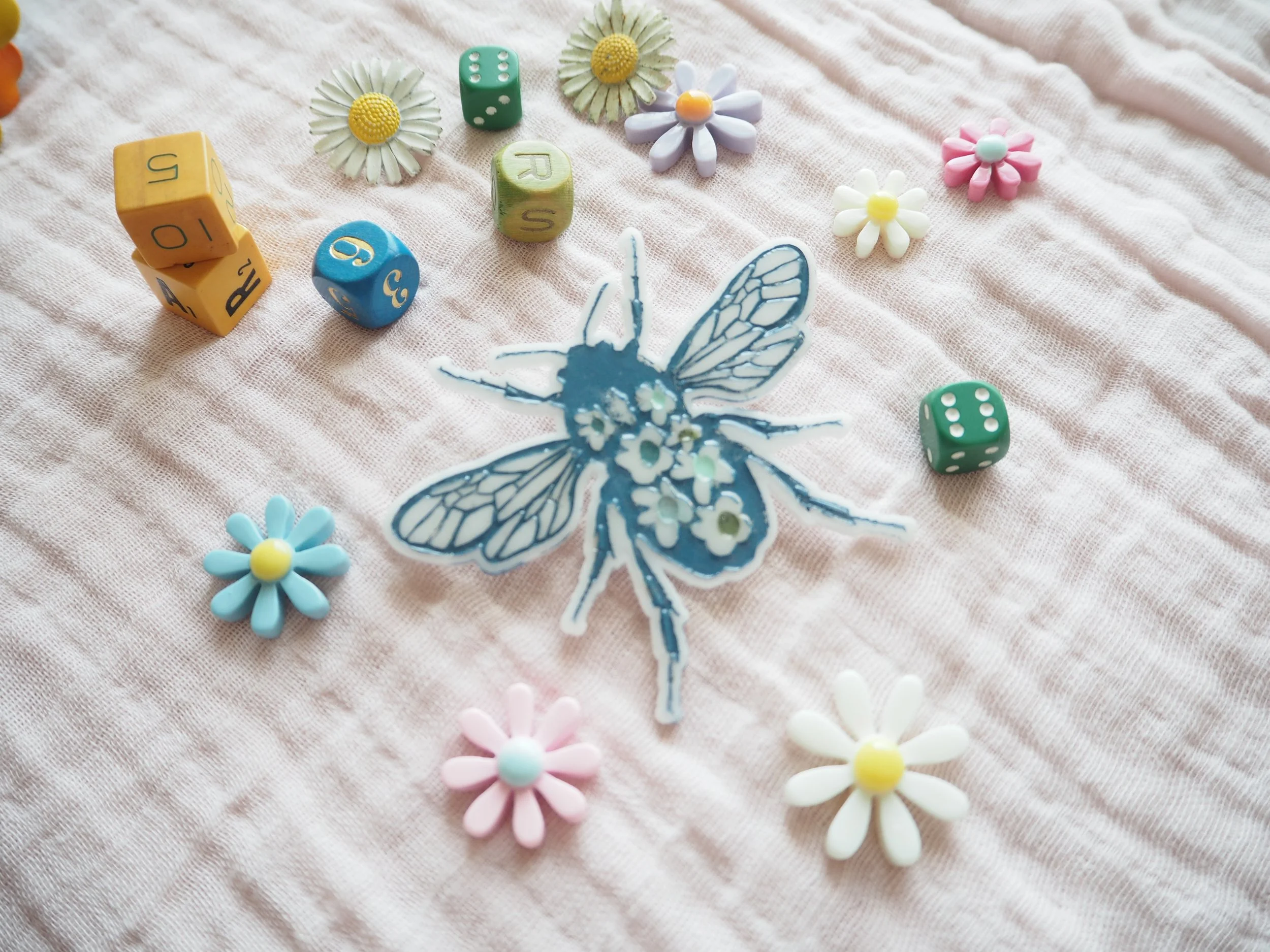 New Acrylic Broach Pins in the SHOP_090278.JPG