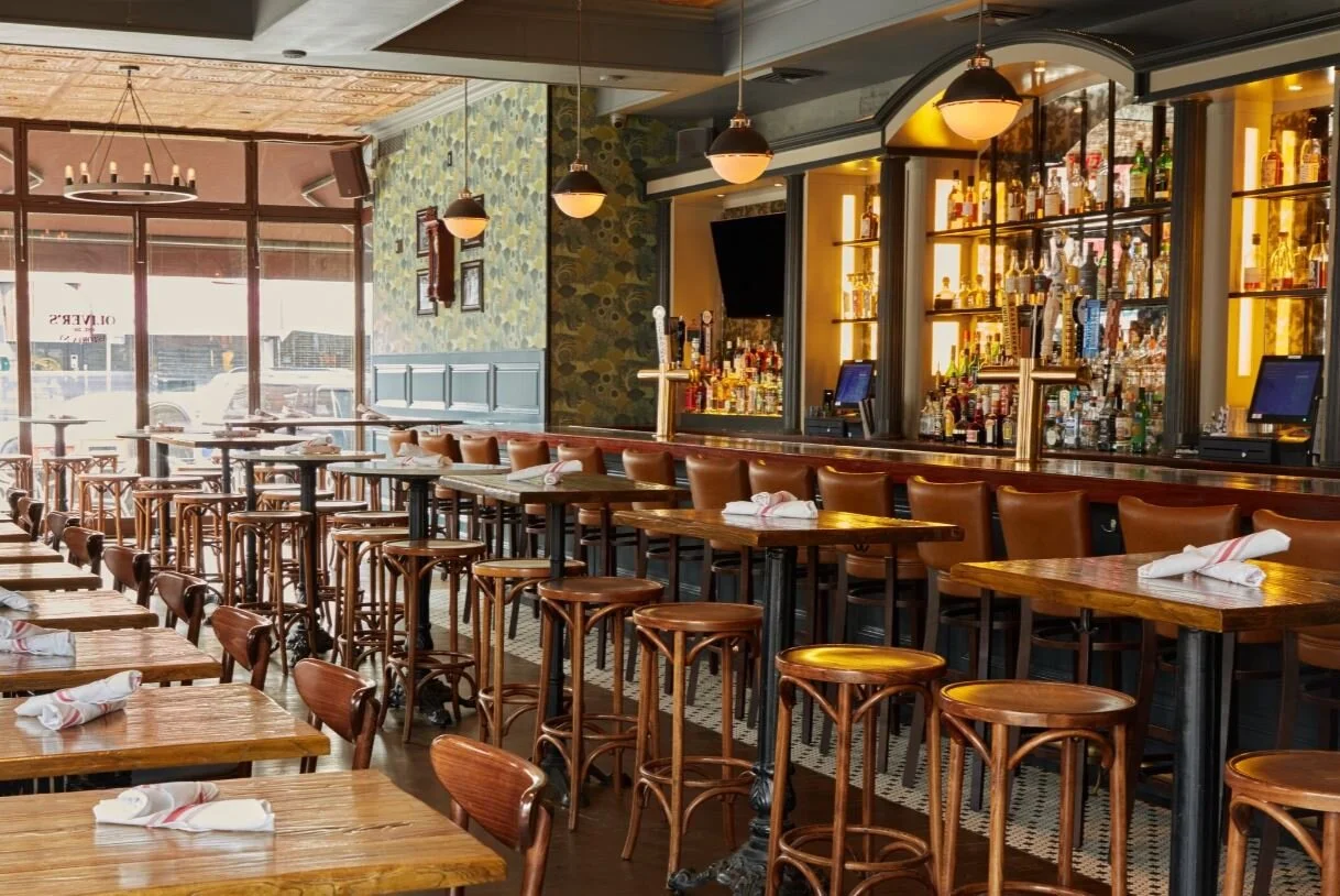 Oliver's Astoria Craft Beer Bar & Kitchen