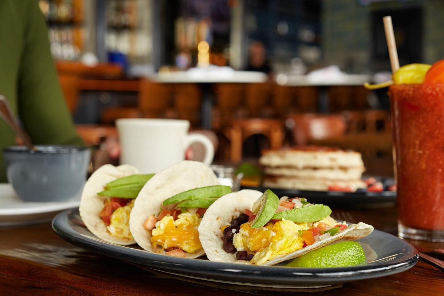 Breakfast Tacos 4evr 🌮 &bull;
&bull;
&bull;
&bull;
#meetusatolivers #brunch #nycbrunch #weekendvibes