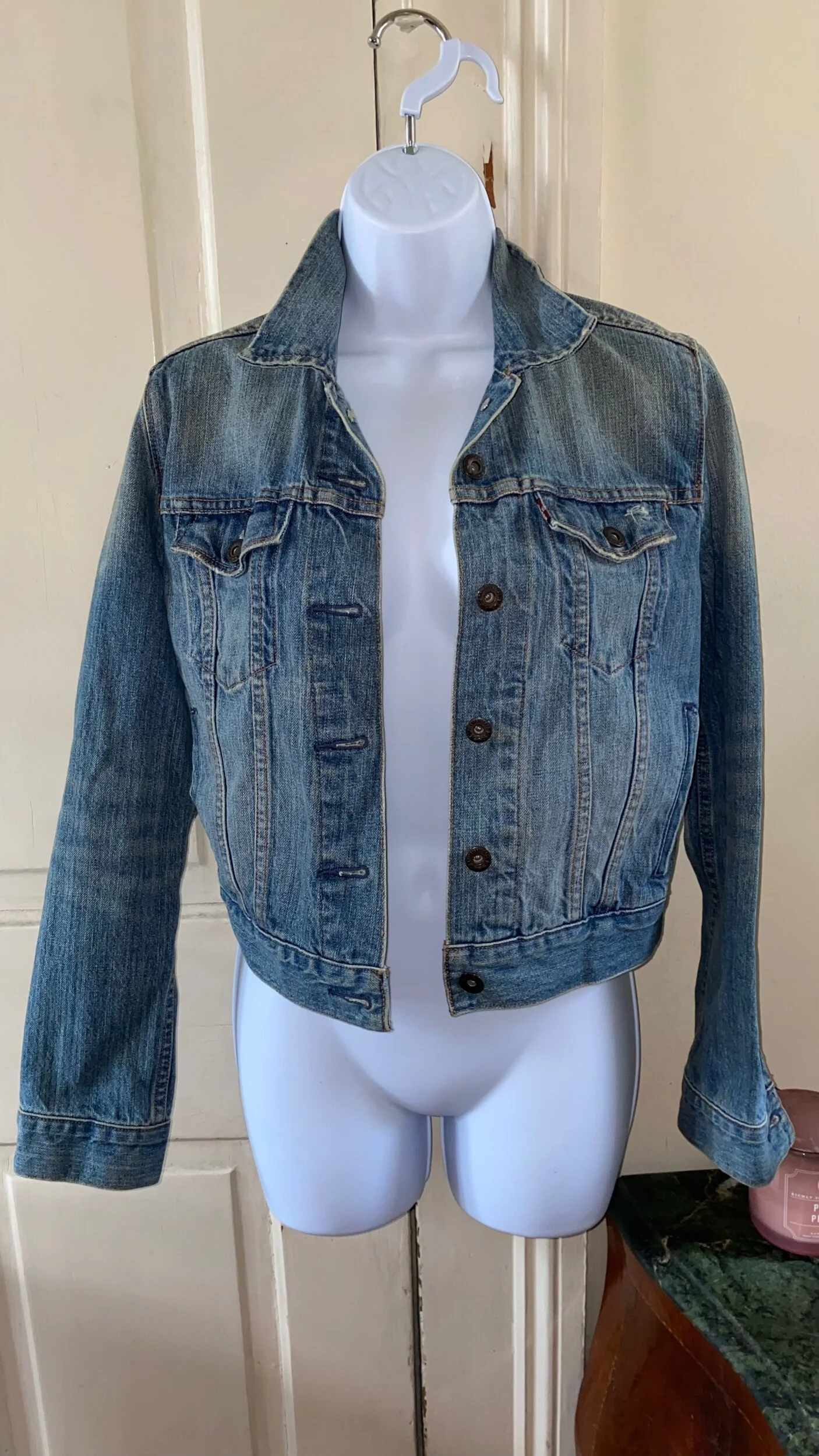 4BAF5C16-DCBF-49A0-859D-56A695CE487D