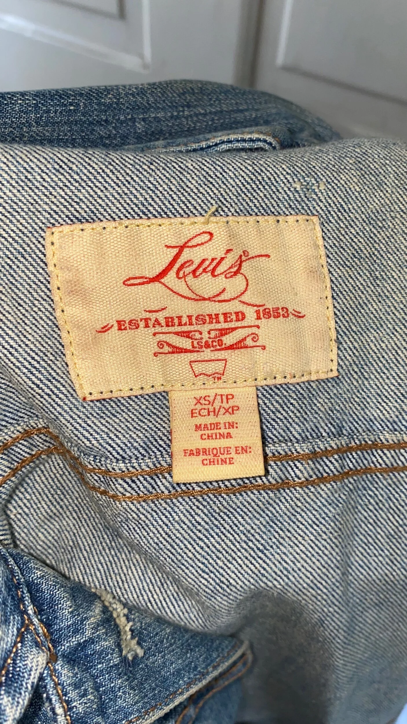 B17E3F18-A0FB-46BA-A29B-2AF8CEC5ECC0