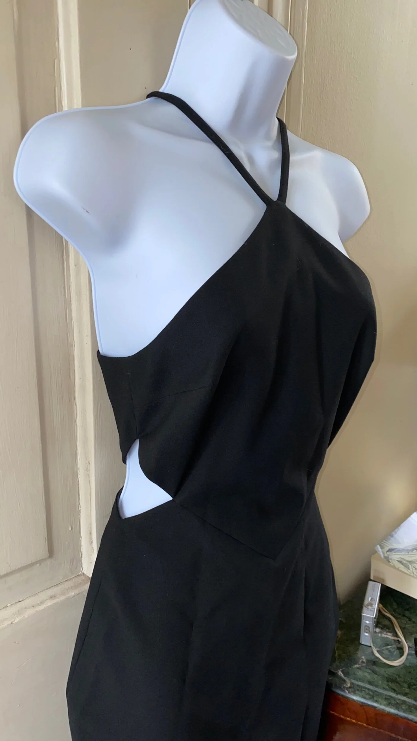 D68352FC-D476-4DC2-8343-9C74F1CF9D9F