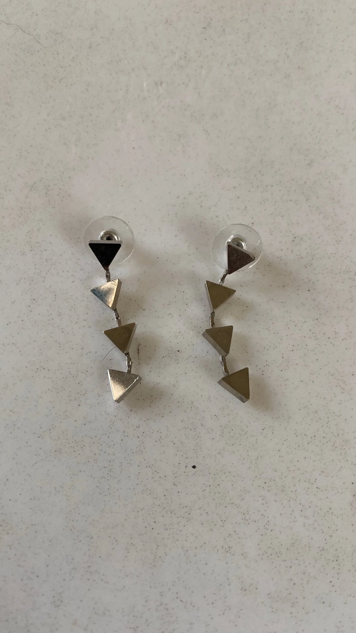 851425D7-46CB-474D-B545-E1AB68F80823