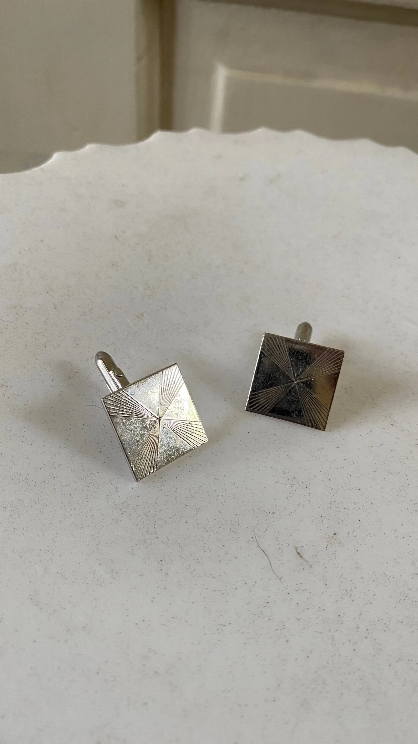 D55A3B3C-D5A4-4CB7-973A-40DB84A68A28