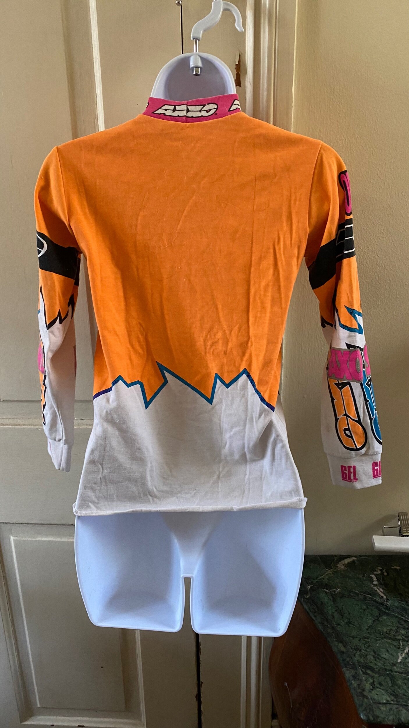 EC08366F-9055-4308-85EA-09DBFF0B2FE9