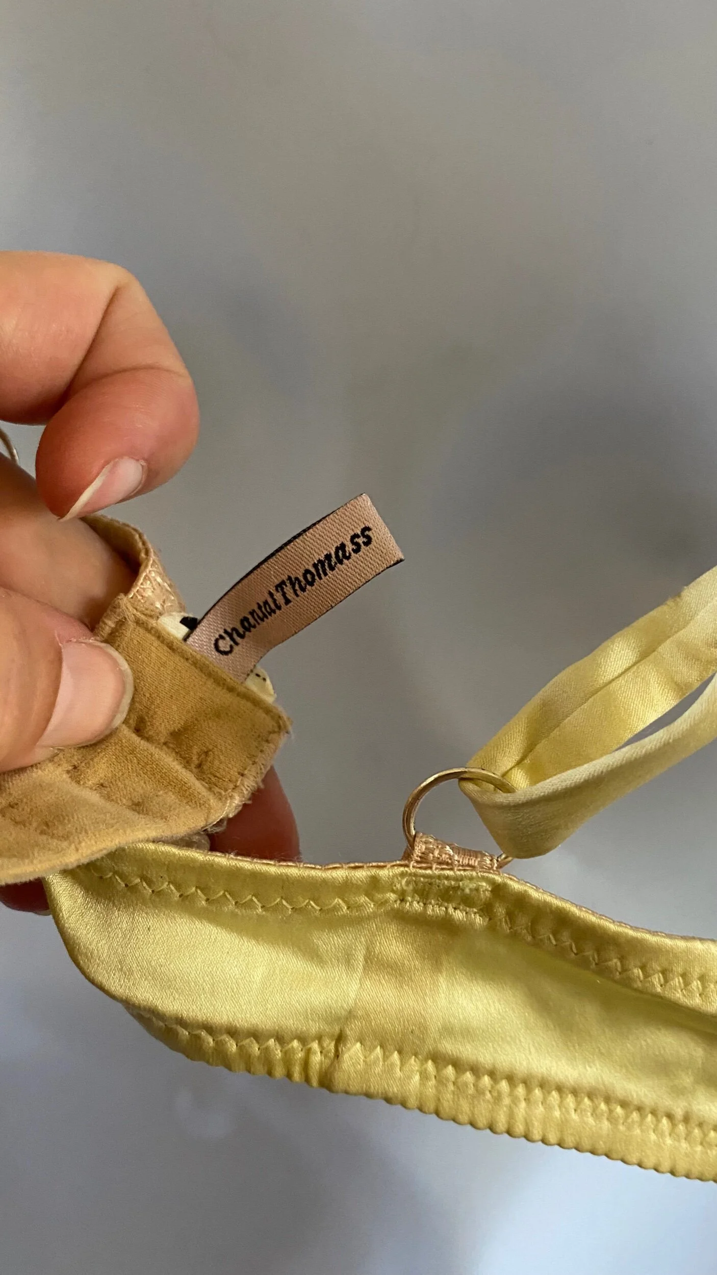 7B5C76DD-69CA-41DF-94D8-8512EE15B487