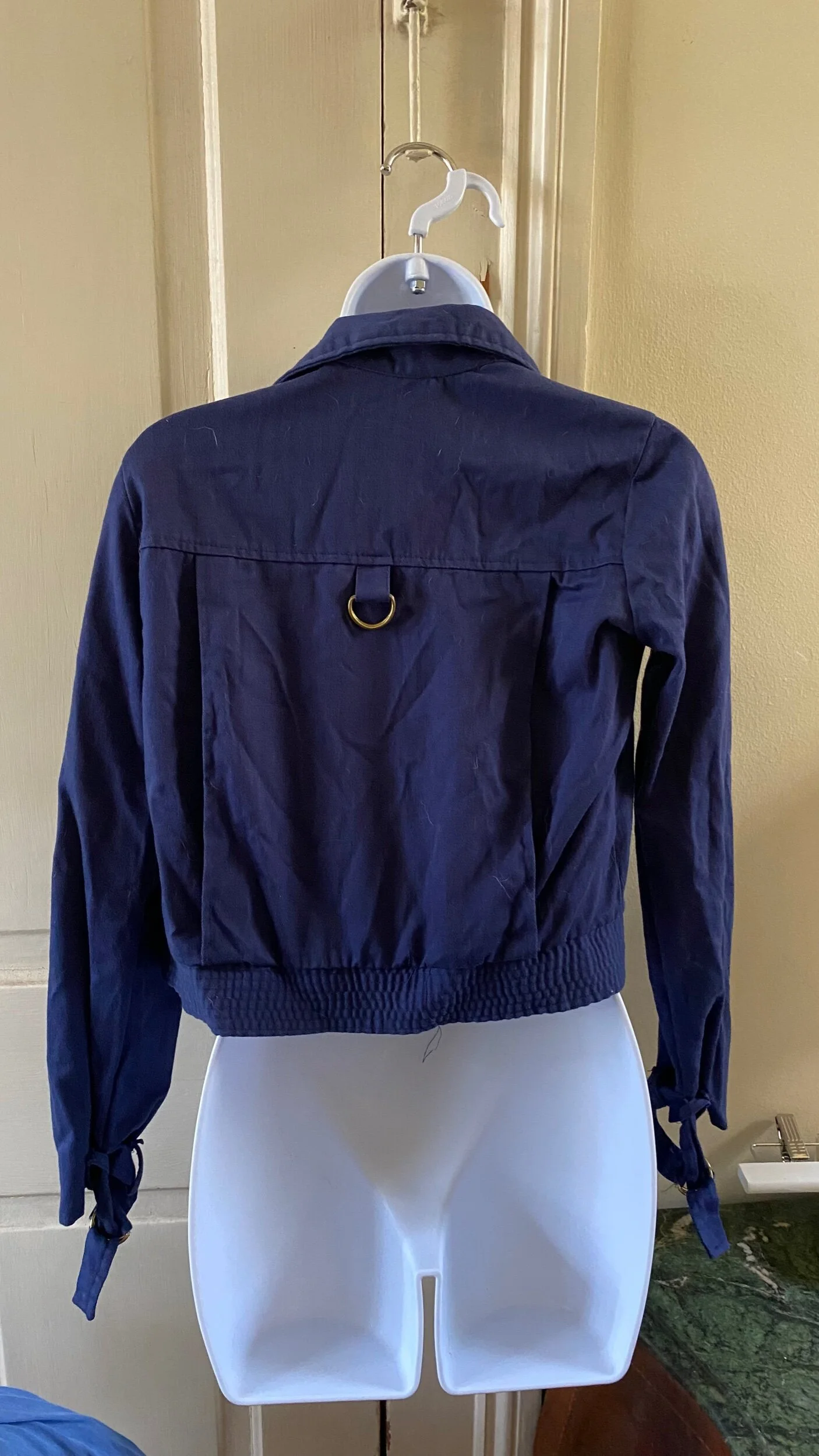 E52D79AD-1508-4F03-89C4-05AA76E05CFB