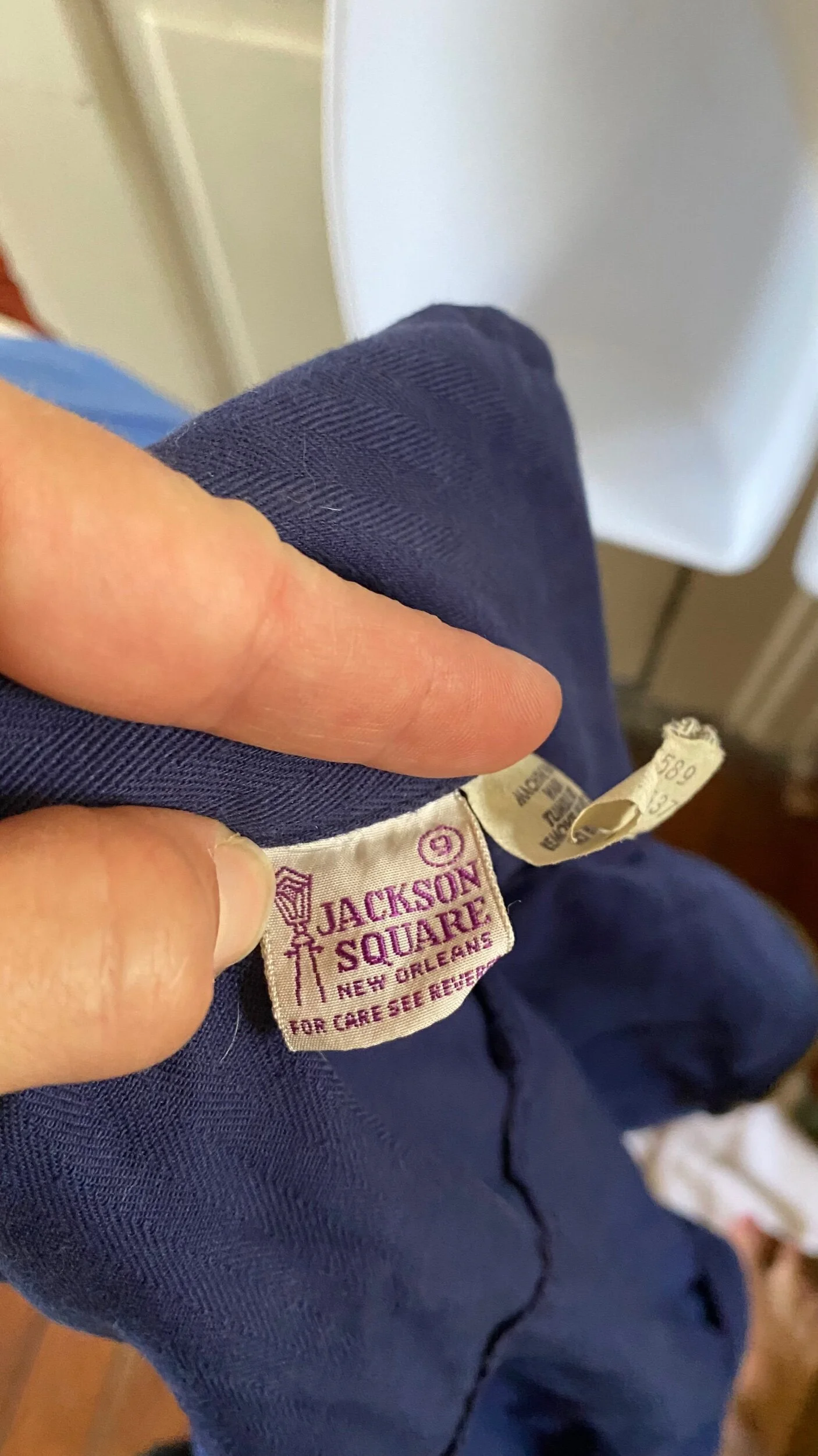 B89CCDE2-2017-4791-A069-EF90CEE5FFC4