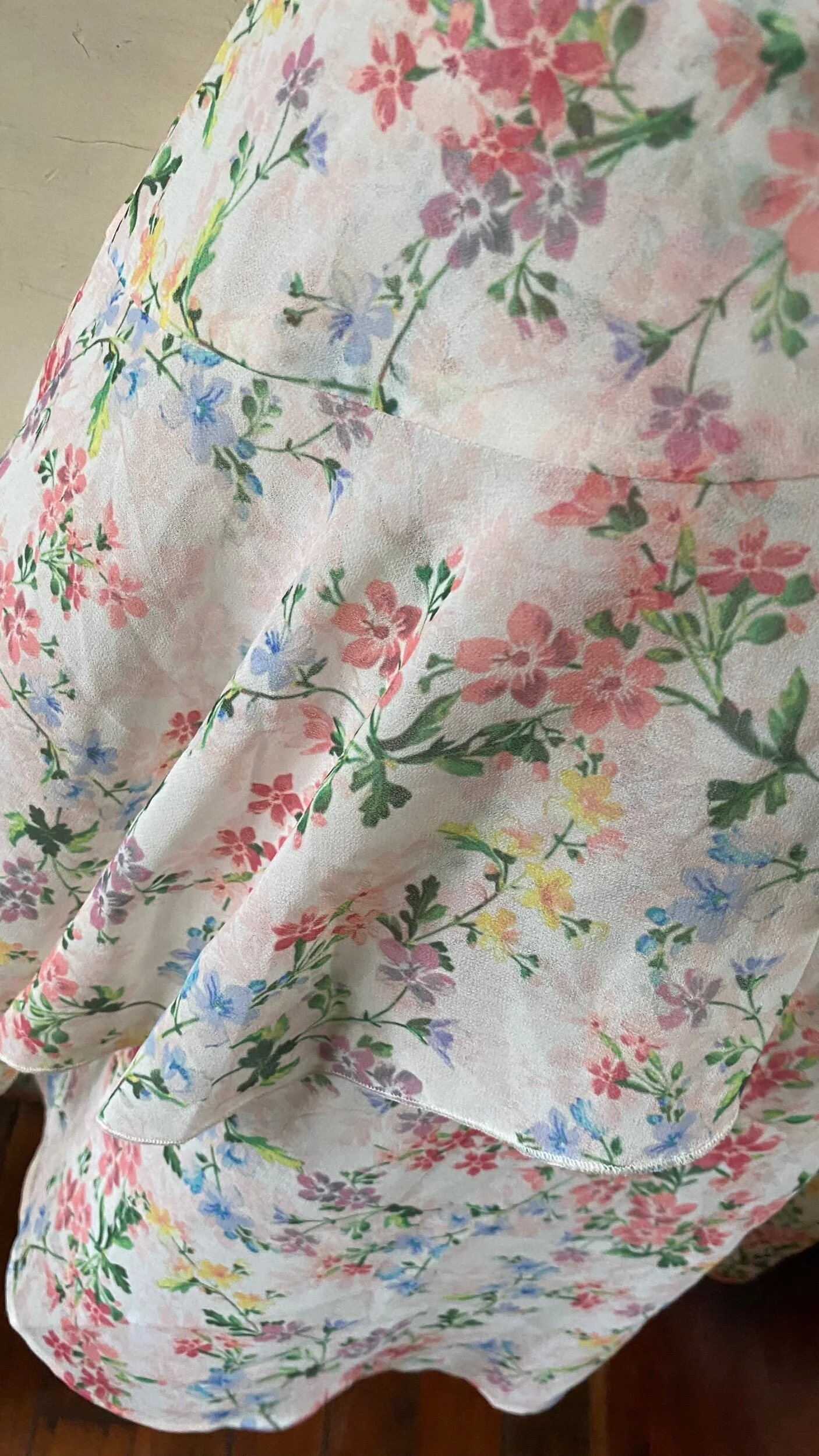 4606B469-2120-483A-9C6A-376E09F46B44