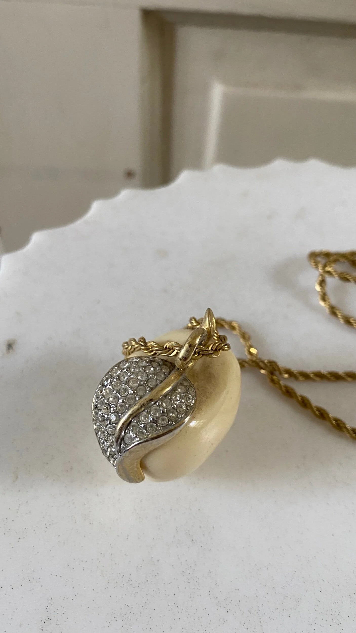 3AB5F425-9008-49E4-A92E-7A75BCA198C9