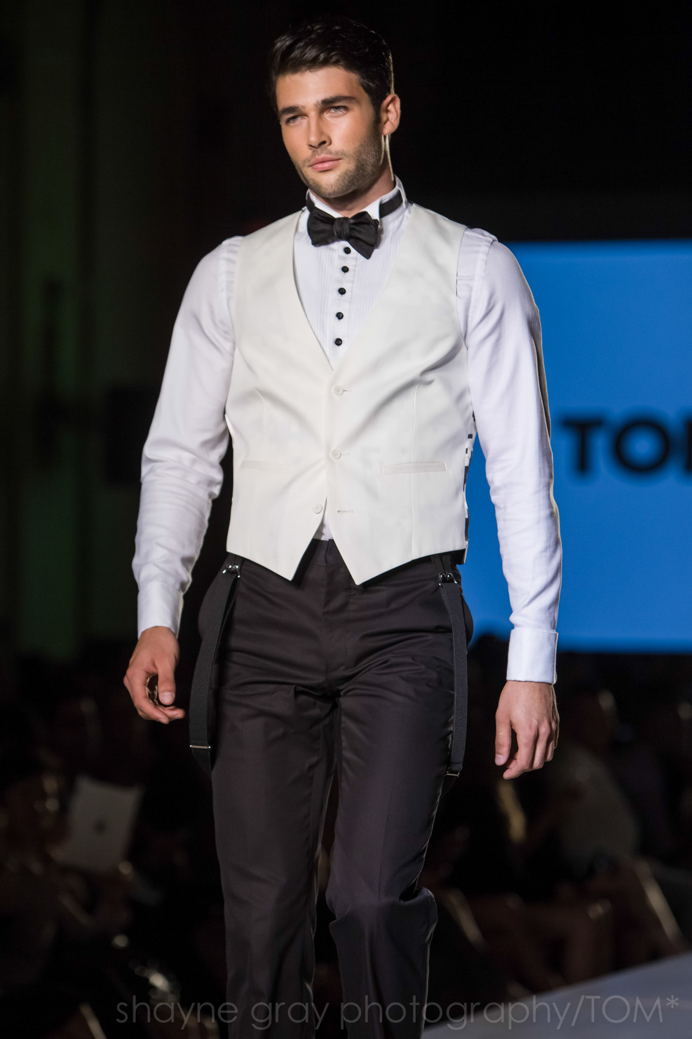 Shayne-Gray-Toronto-men's-fashion_week-TOM-christopher-bates-7282.jpg