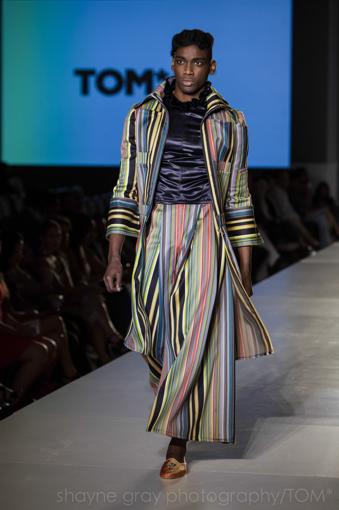 Shayne-Gray-Toronto-men's-fashion_week-TOM-l'uomo-strano-8649.jpg