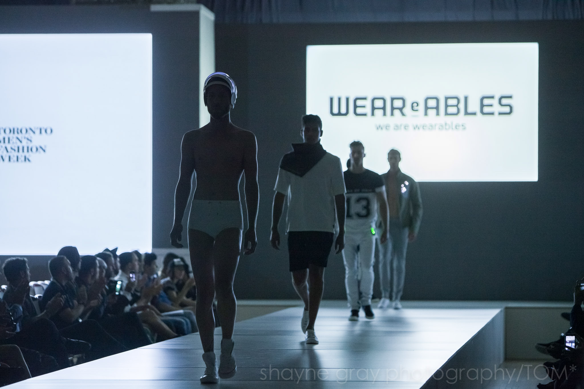 Shayne-Gray-Toronto-men's-fashion_week-TOM-wearables-wearable-technology-8746.jpg