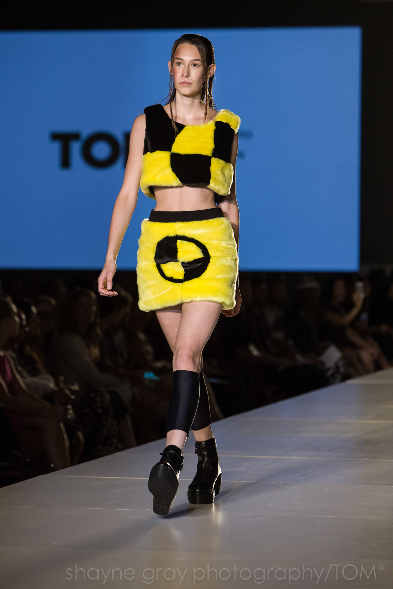 Shayne-Gray-Toronto-men's-fashion_week-TOM-lafaille-7570.jpg