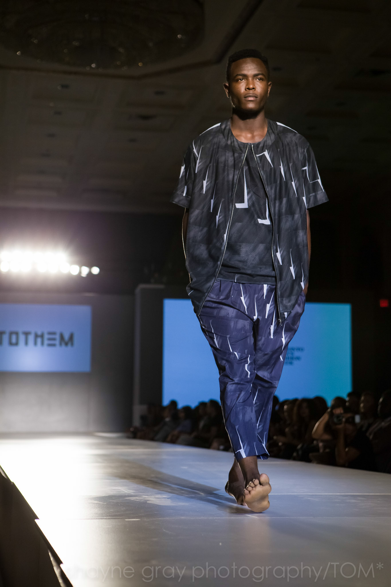 Shayne-Gray-Toronto-men's-fashion_week-TOM-tothem-6866.jpg