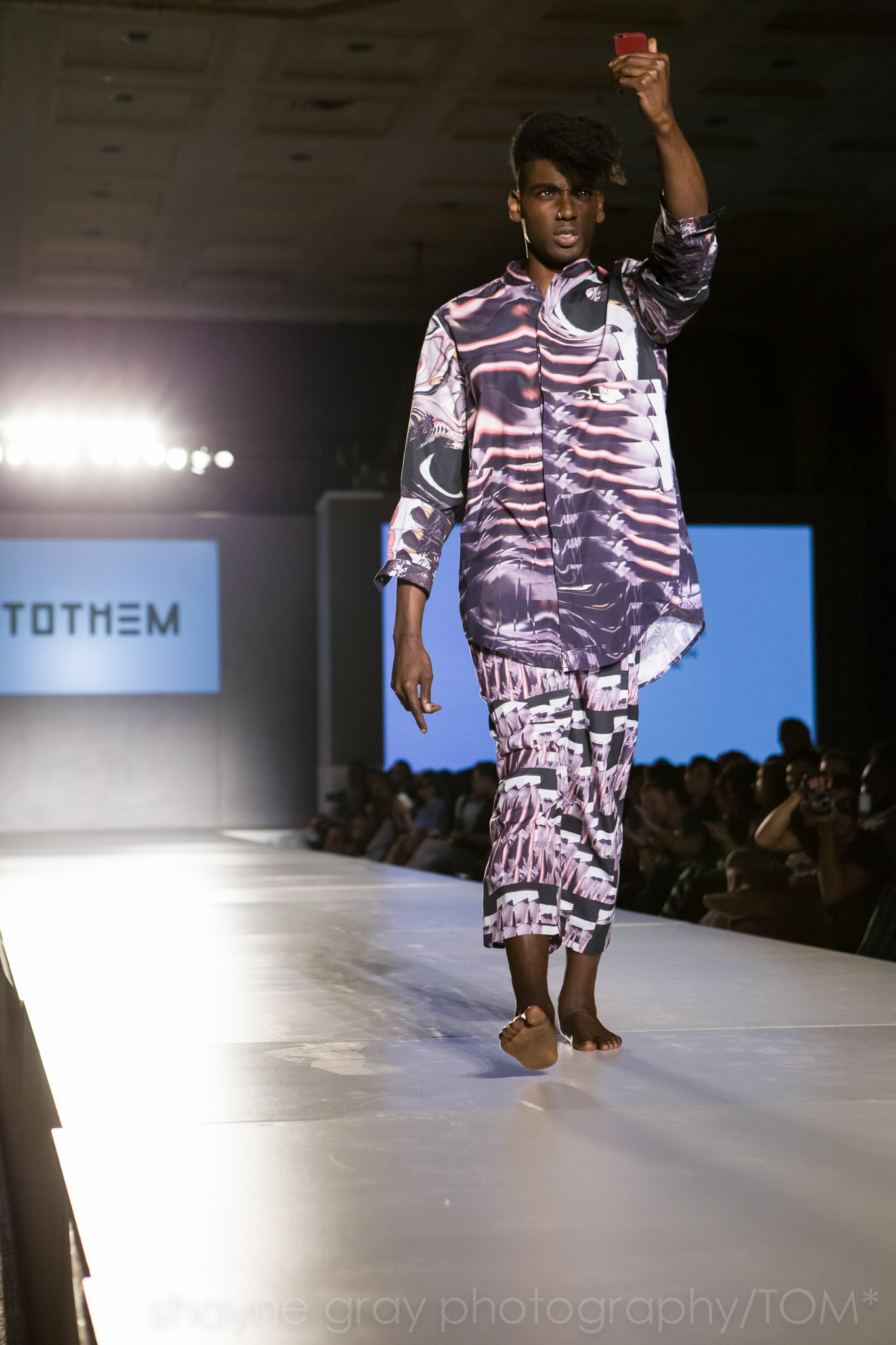 Shayne-Gray-Toronto-men's-fashion_week-TOM-tothem-6881.jpg