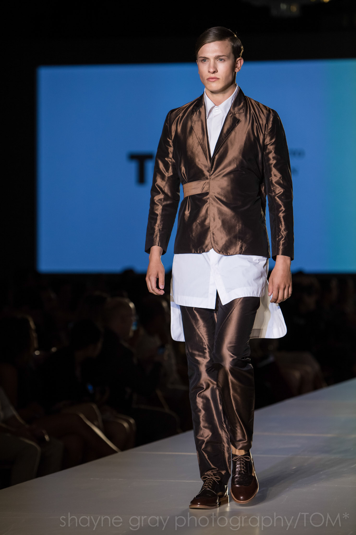 Shayne-Gray-Toronto-men's-fashion_week-TOM-paul-nathaphol-7977.jpg