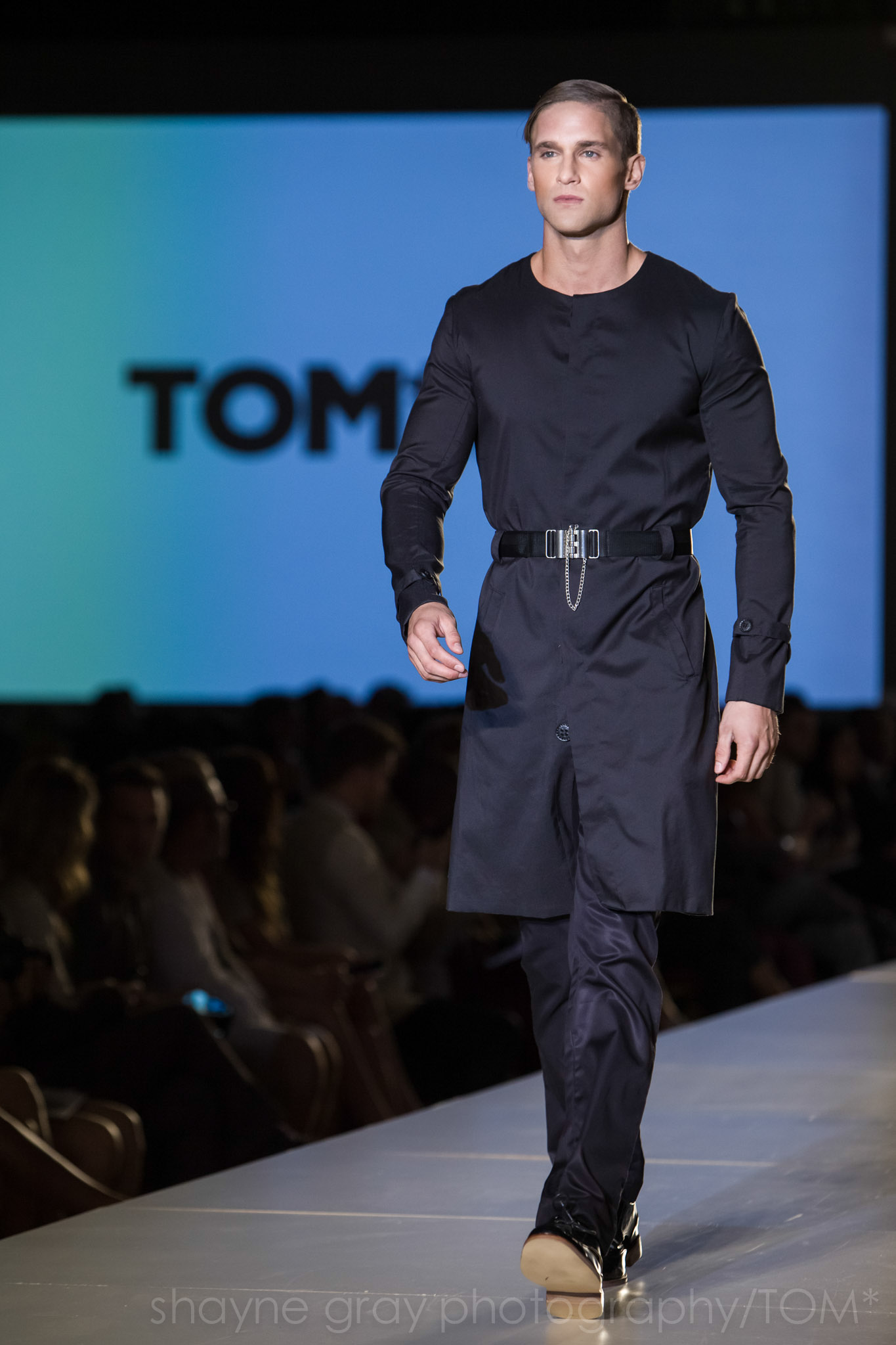 Shayne-Gray-Toronto-men's-fashion_week-TOM-paul-nathaphol-7989.jpg