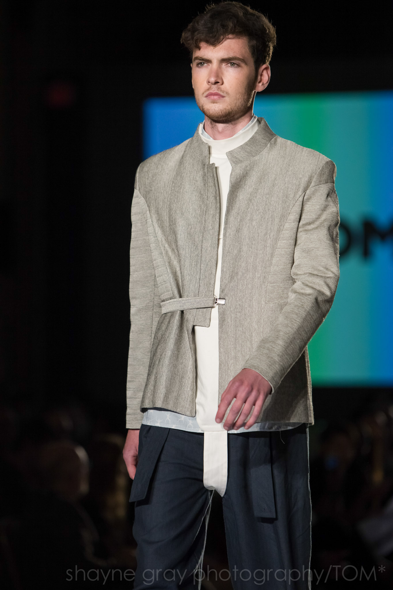 Shayne-Gray-Toronto-men's-fashion_week-TOM-christian-l'enfant-roi-6467.jpg