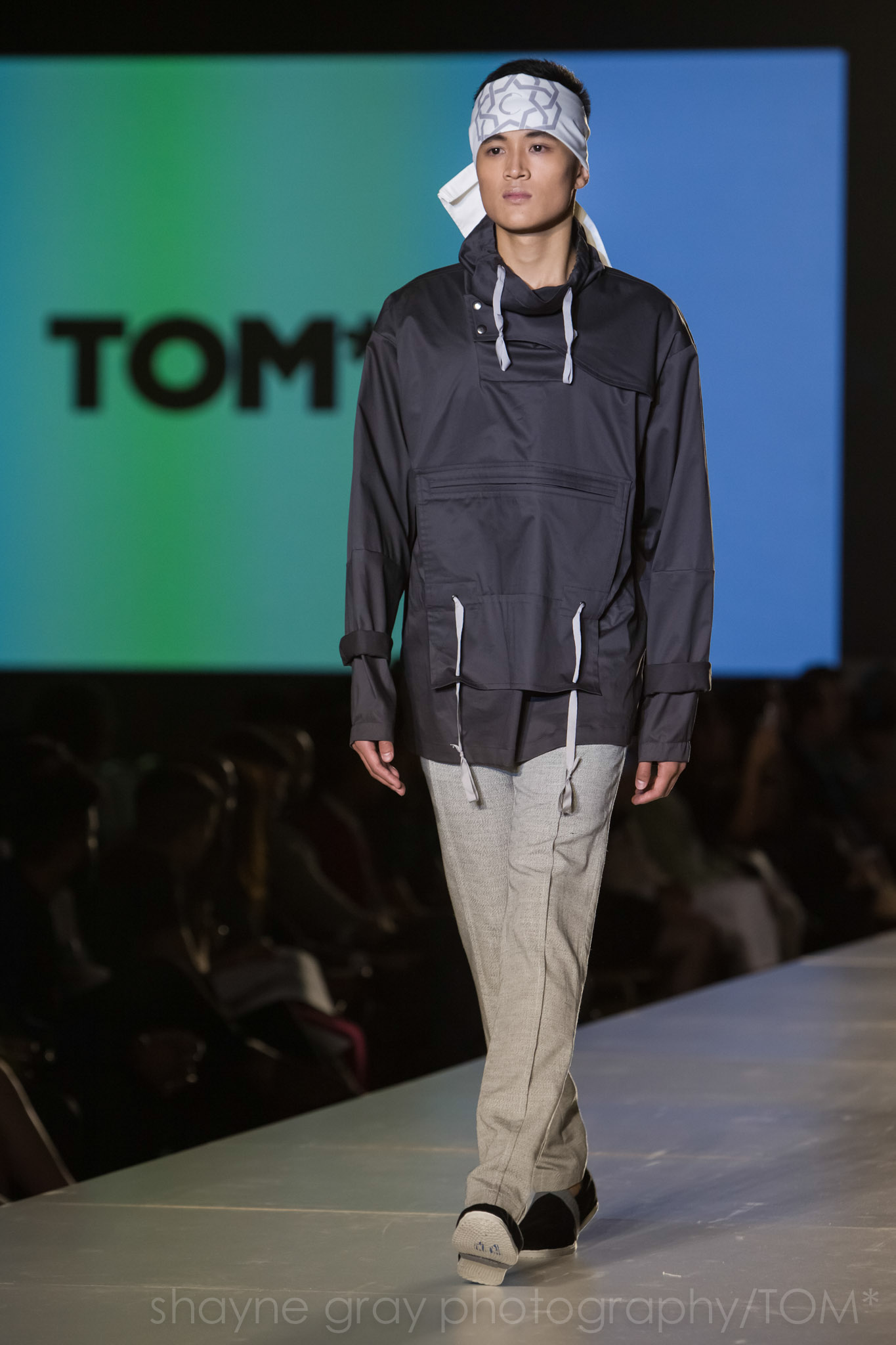 Shayne-Gray-Toronto-men's-fashion_week-TOM-christian-l'enfant-roi-6744.jpg