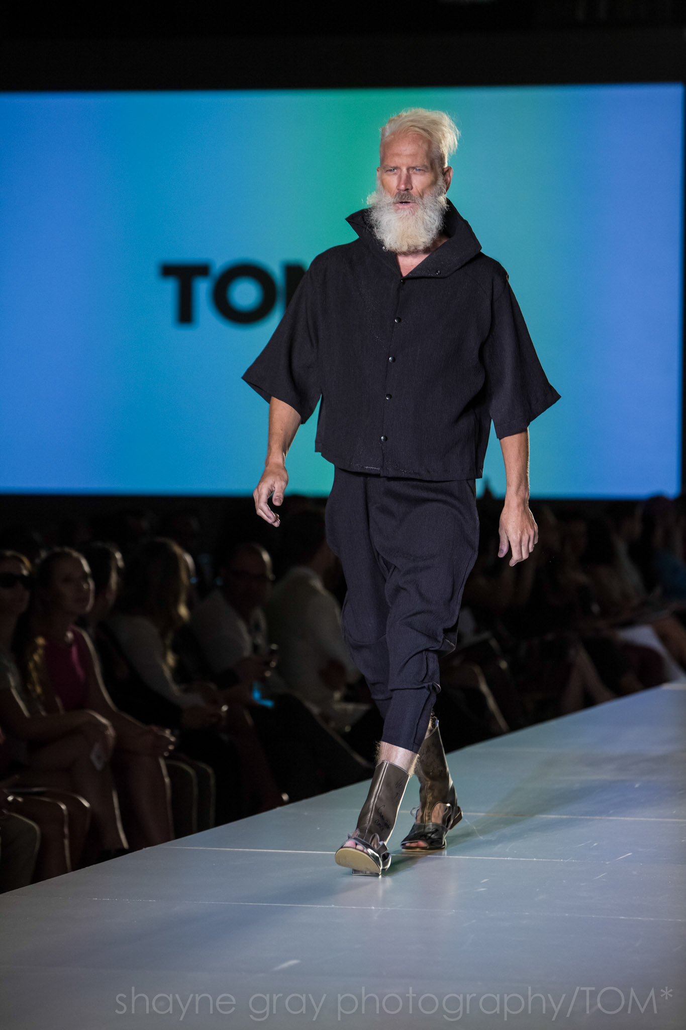 Shayne-Gray-Toronto-men's-fashion_week-TOM-jose-duran-7720.jpg