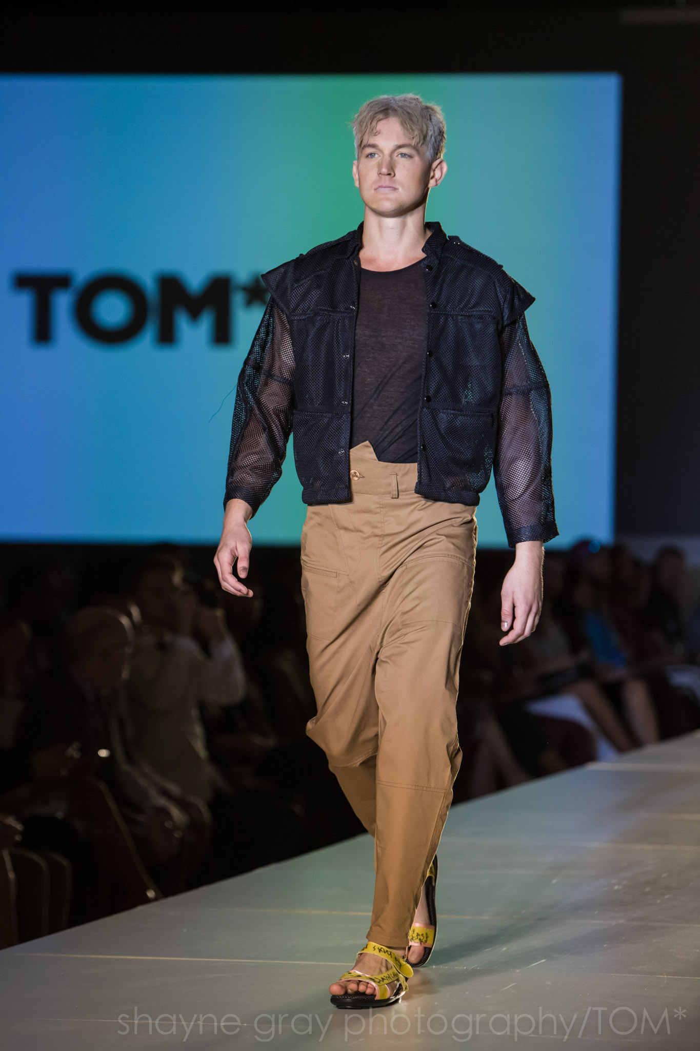 Shayne-Gray-Toronto-men's-fashion_week-TOM-jose-duran-7774.jpg