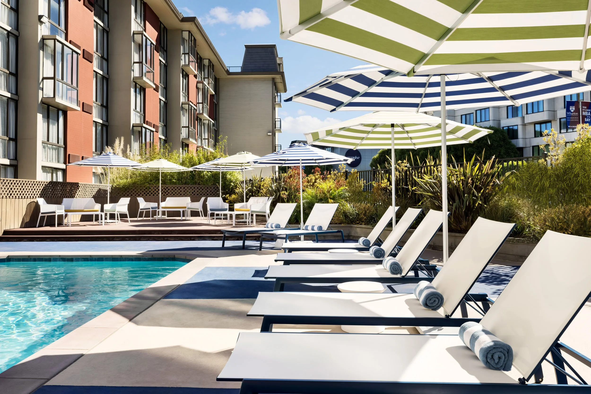 Hotel-CaZa-Pool-3-LG.jpg