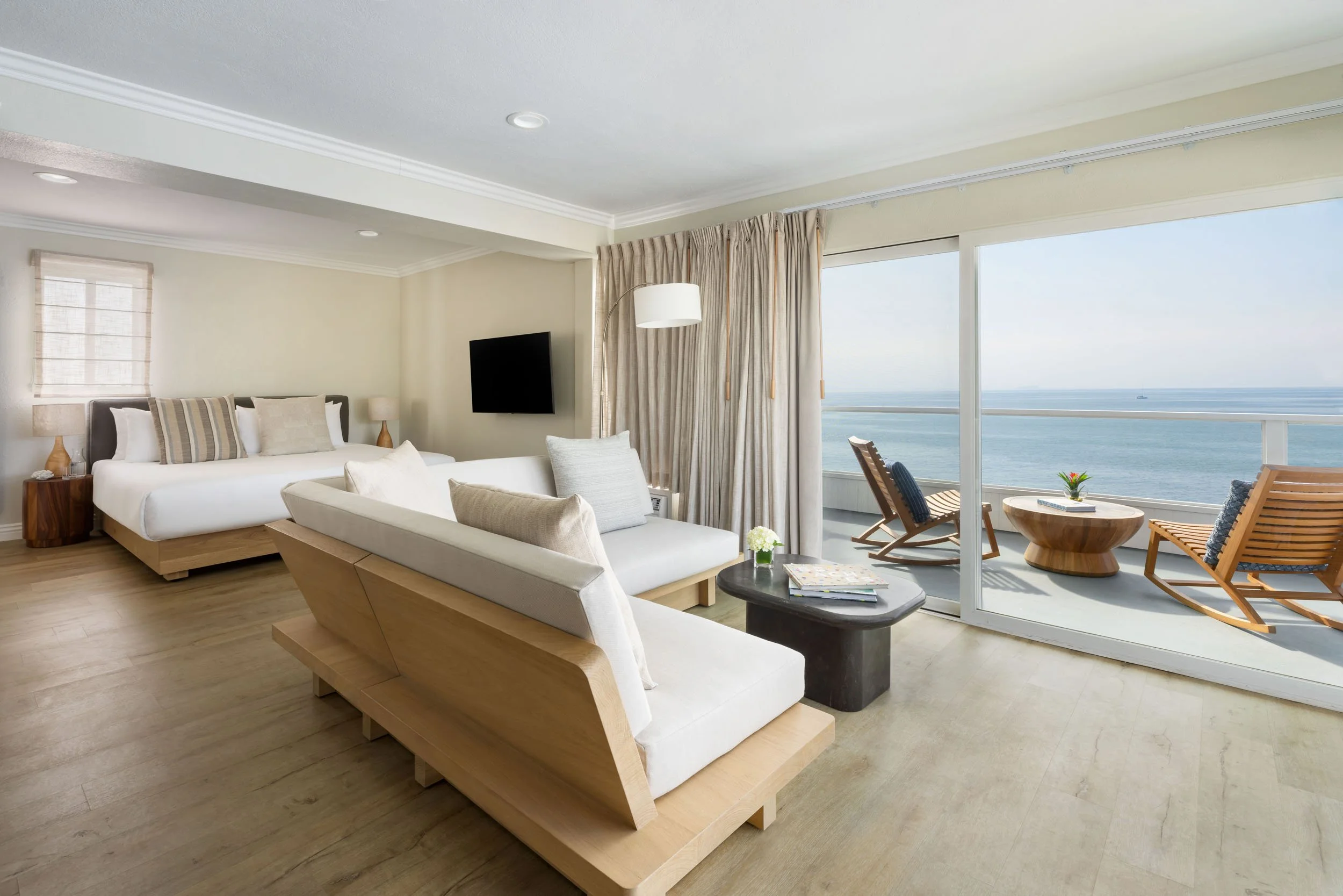 Pac-Edge-Reef-Tower-Ocean-View-3-LG.jpg