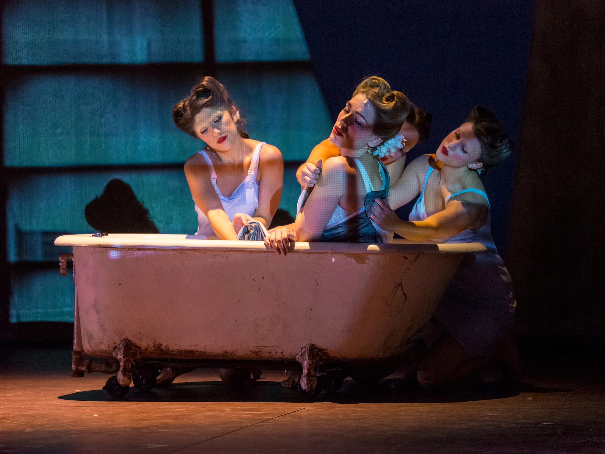 Streetcar bath.jpg