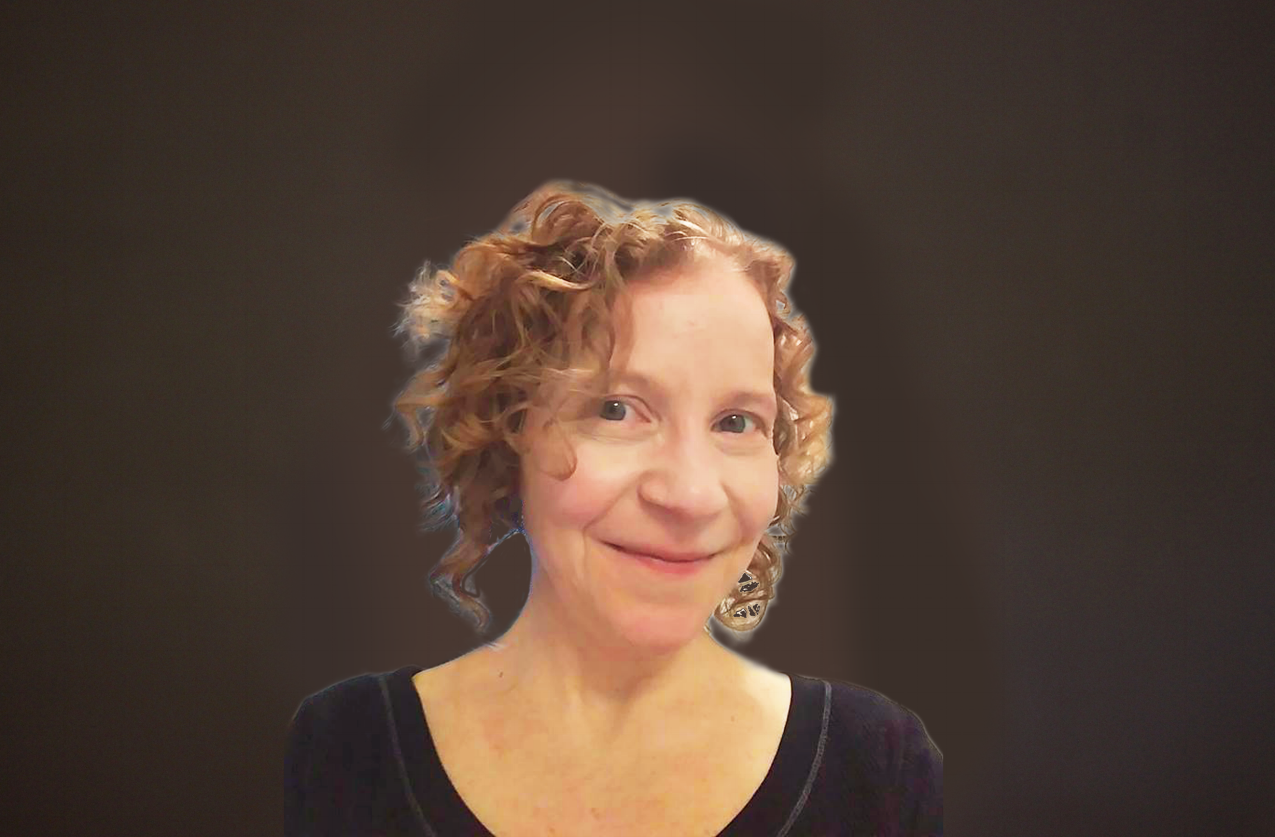 Headshot Background Renee.png