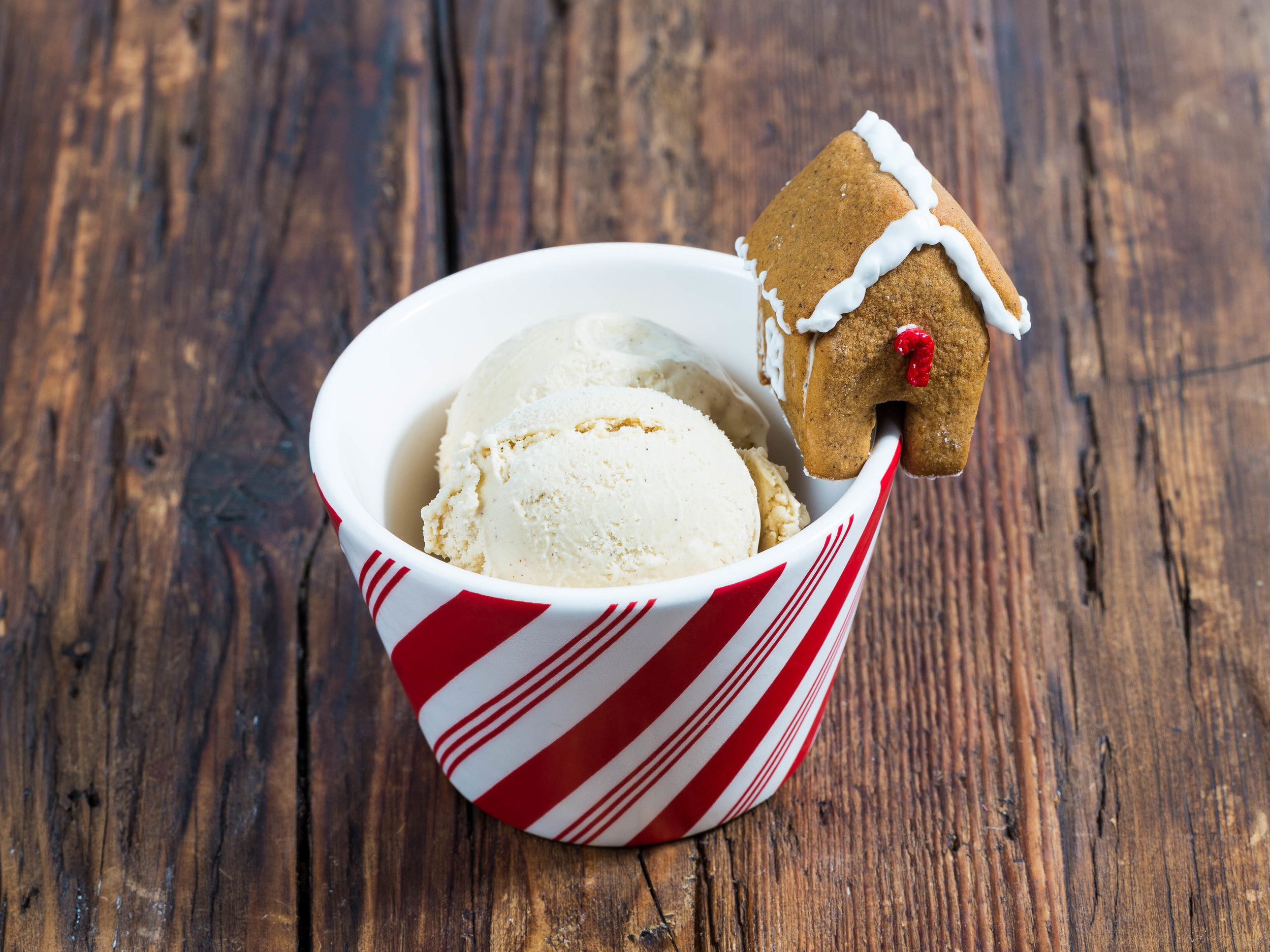 Gingerbread Ice Cream
