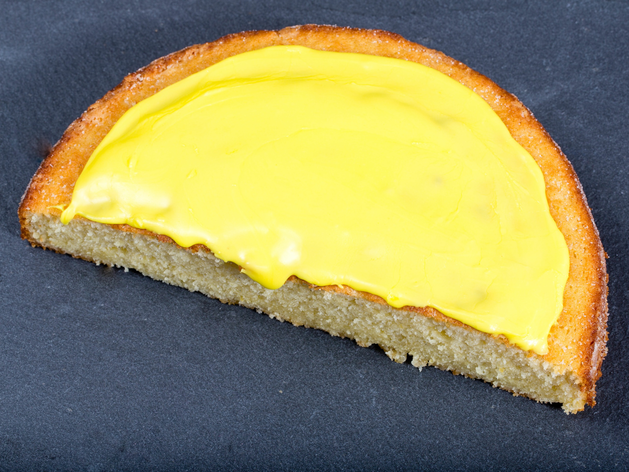 Citronmåne - Danish Lemon Cake