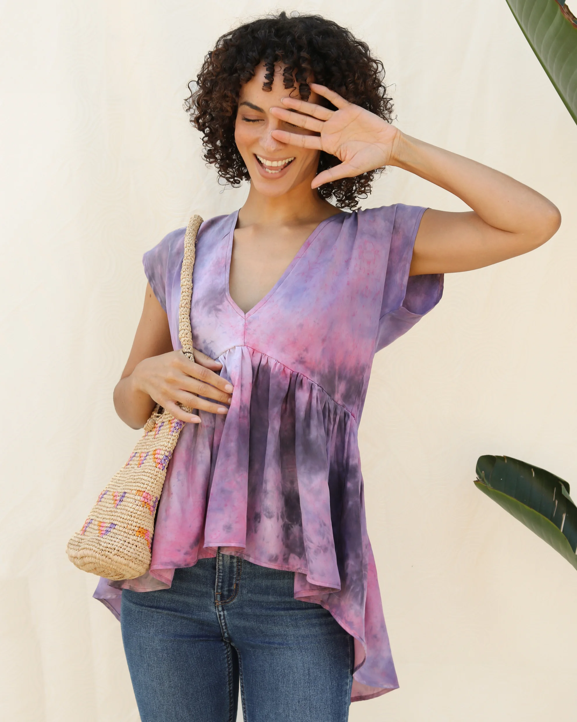 v neck top w raffia bag2 copy.jpg