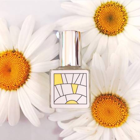 Citrus Perfume Oil w: daisies .jpg